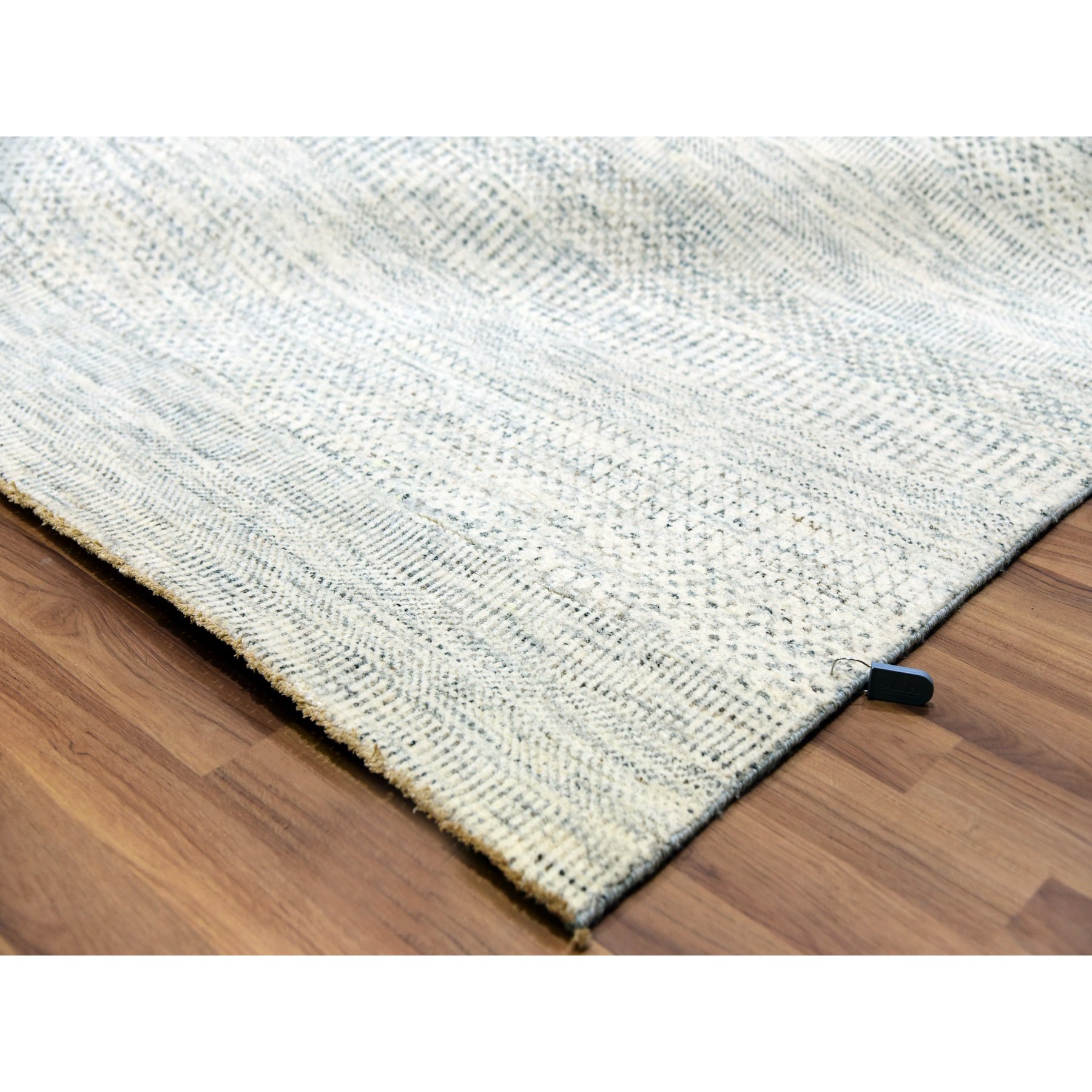12'x15' Dove White, Hand Knotted 100% Wool, Tone on Tone, Modern Grass Design, Organic Sustainable Textile, Oversized Oriental Rug HR79973 - Image 7