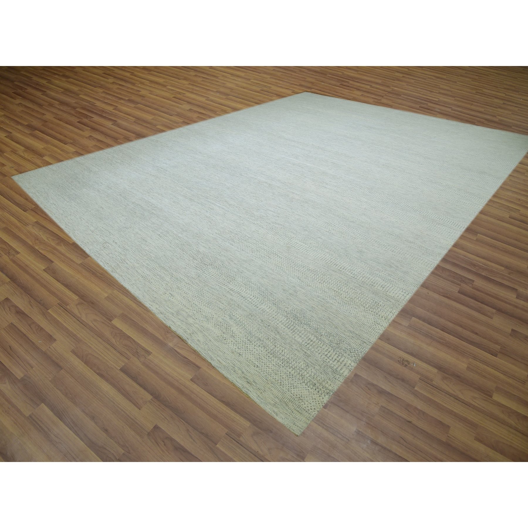 14'x18'1" Eider White, Hand Knotted Velvety Wool, Organic Sustainable Textile, Tone on Tone, Modern Grass Design, XL Oriental RugHR79980 - Image 3