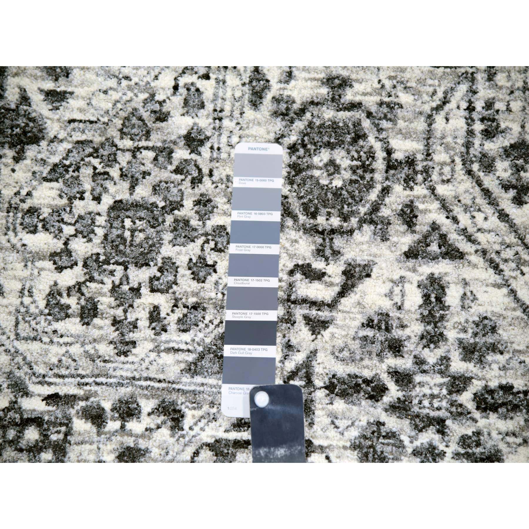 12'1"x15'4" Heron White, Mamluk Dynasty Design, Hand Knotted Undyed 100% Wool, Tone on Tone, Oversized Oriental Rug HR79983 - Image 9