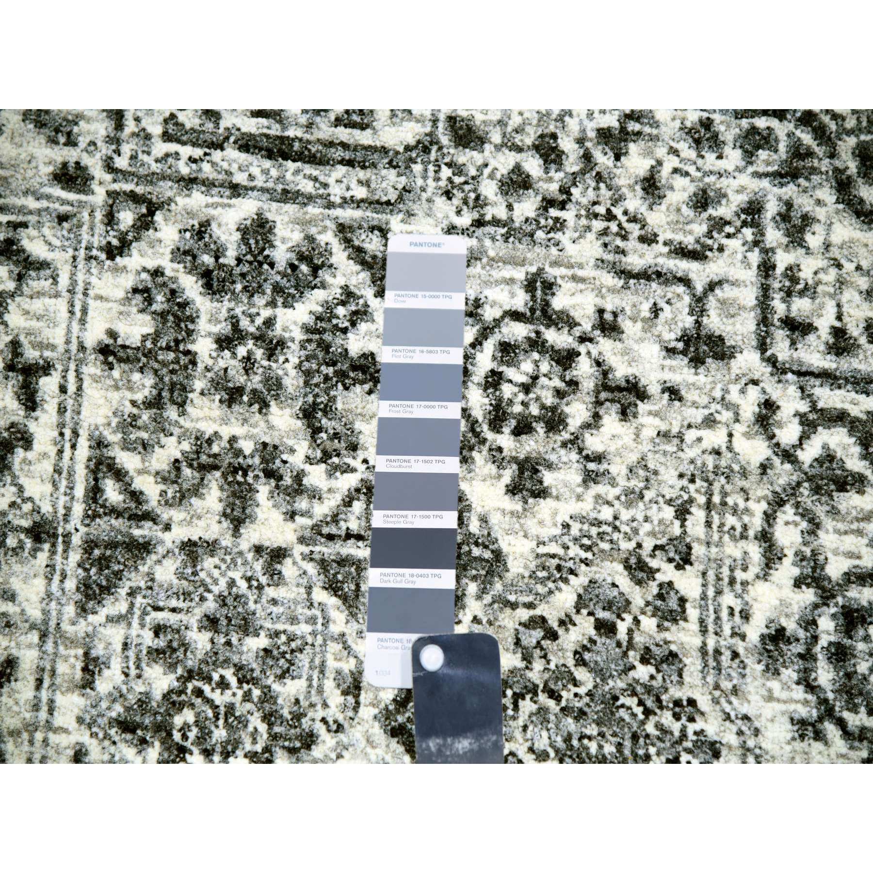 10'x10' Oxford White, Hand Knotted Tone on Tone, Undyed Organic Wool, Mamluk Dynasty Design, Round Oriental Rug HR79986 - Image 7