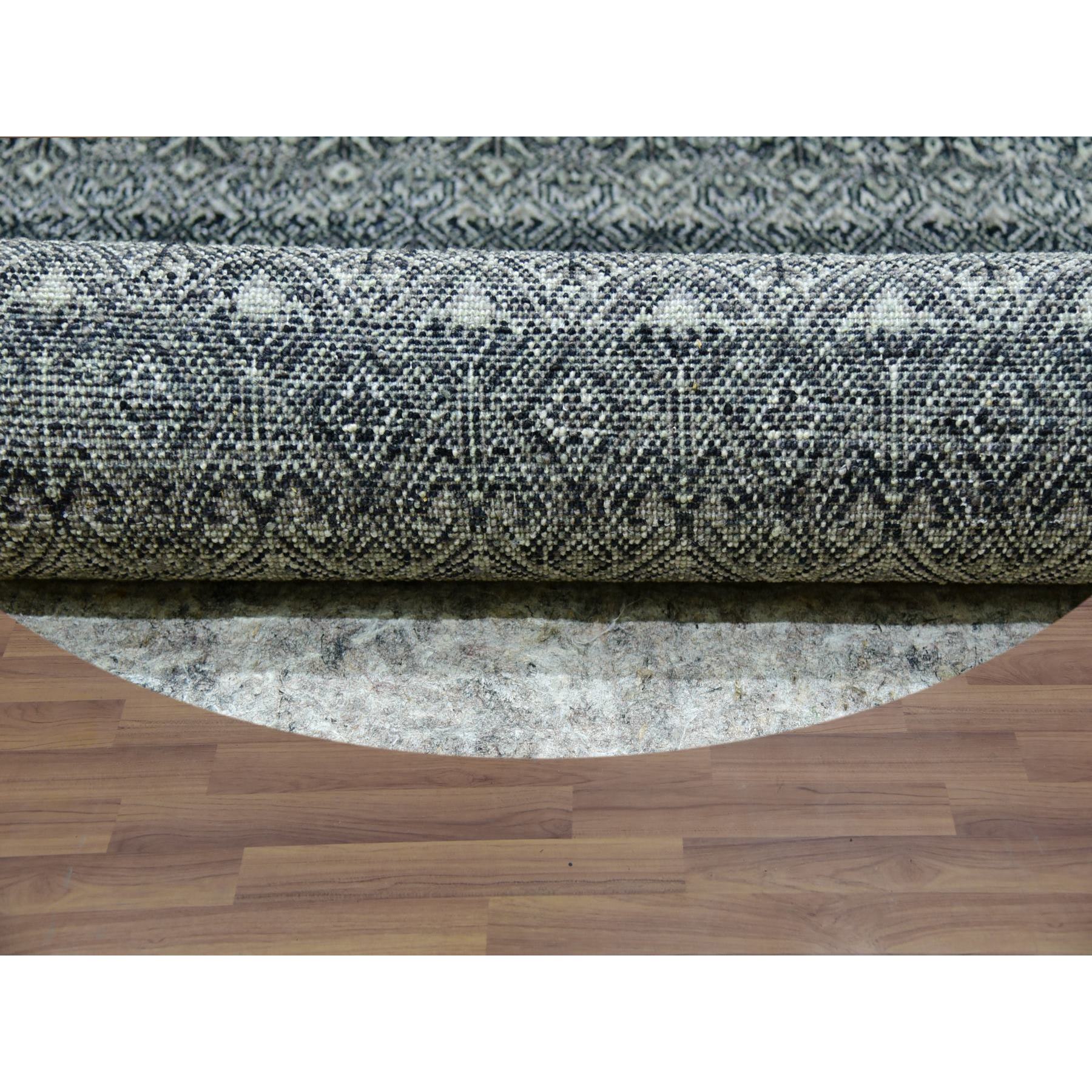 12'x12' Graphite Gray, All Plush Wool, Small Geometric Repetitive Motifs Round Kohinoor Herat Pattern, Hand Knotted, Oriental Rug HR79999 - Image 4