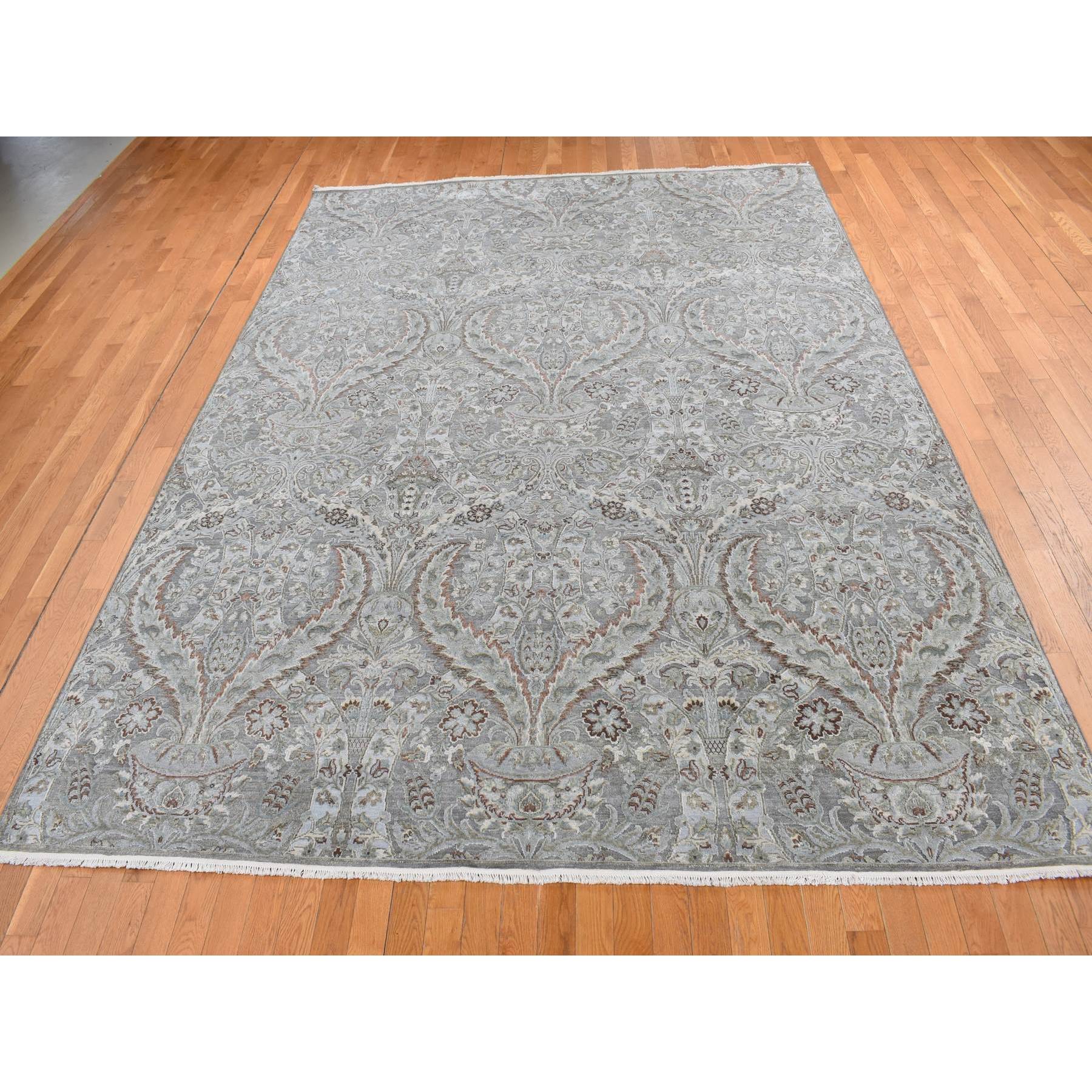 9'x12'2" Ultimate Gray, Pure Silk with Textured Wool, Wreath and Urns Design, Hand Knotted, Oriental Rug HR87073 - Image 2