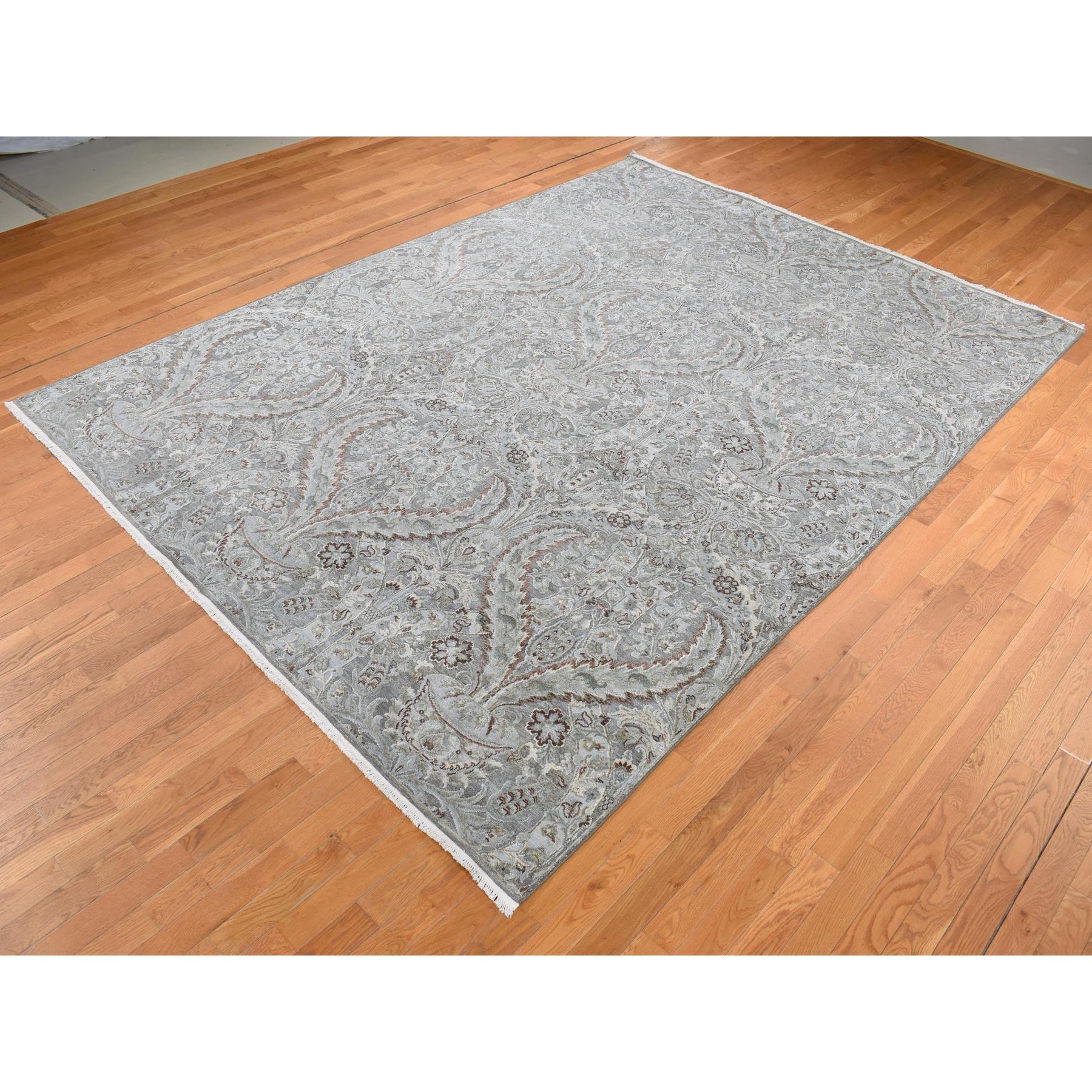 9'x12'2" Ultimate Gray, Pure Silk with Textured Wool, Wreath and Urns Design, Hand Knotted, Oriental Rug HR87073 - Image 3