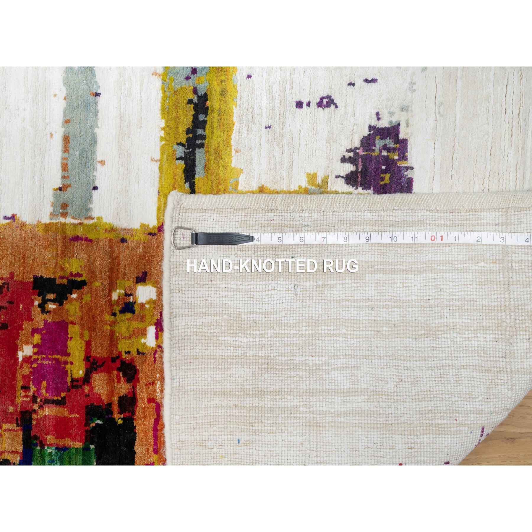2'6"x9'10" Jet Stream White, Colorful Modern Abstract Motifs Design With Painter's Brush Strokes, Hand Knotted, Wool and Sari Silk, Runner Oriental Rug HR90961 - Image 8