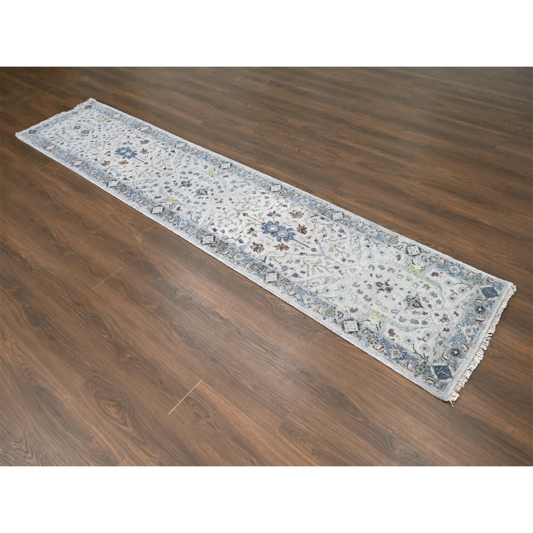 2'6"x11'9" Powder White, Oushak with Floral Motifs, Denser Weave, Hand Knotted, Pure Wool, Runner, Oriental Rug HR10086 - Image 2