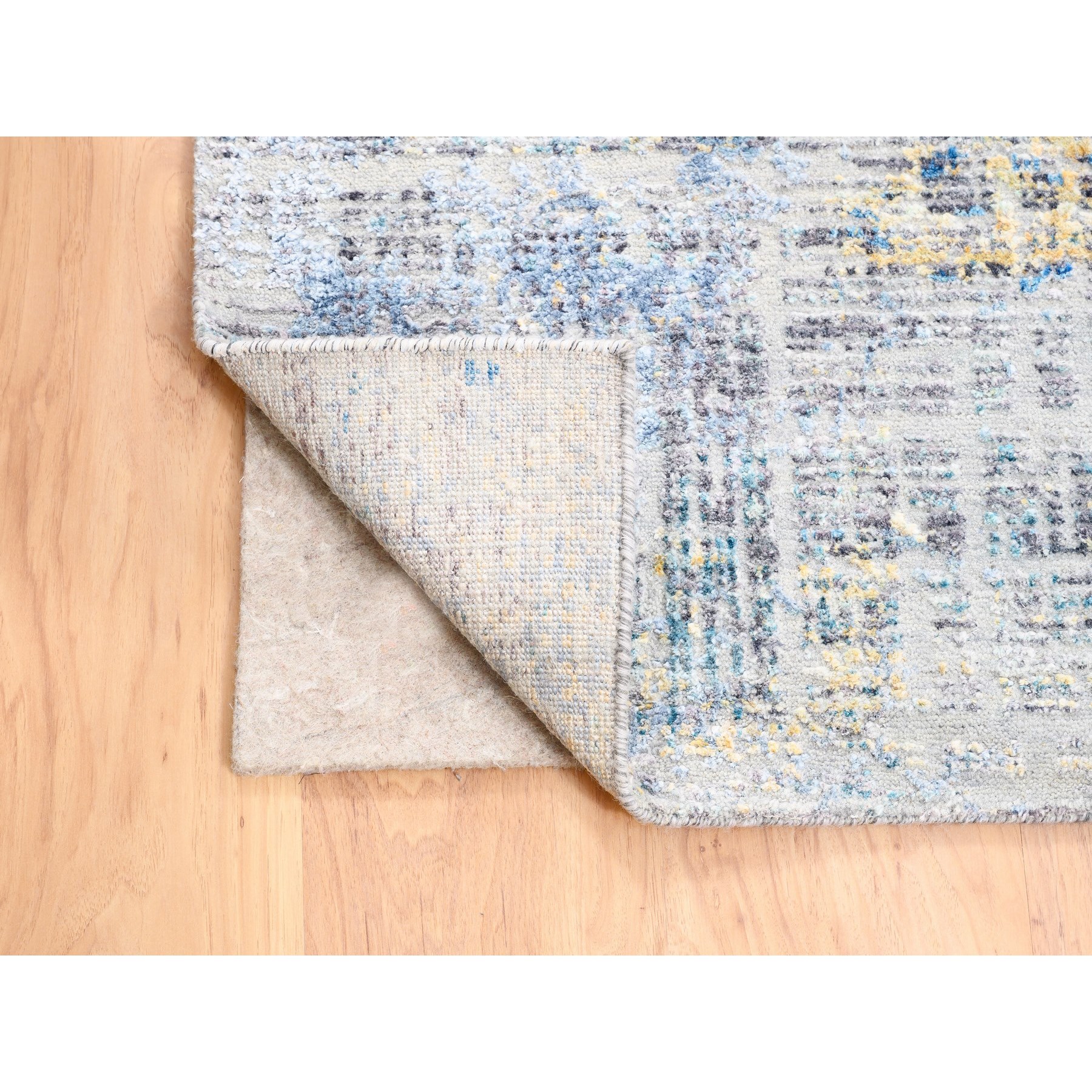 8'1"x10' Dark Gray with Touches of Blue and Yellow Modern Wool And Silk Hand Knotted Oriental Rug HR62405 - Image 5