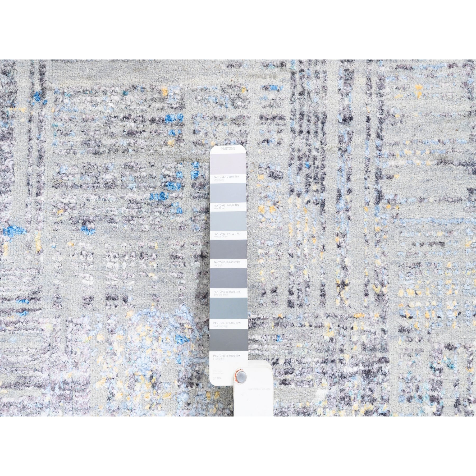 8'1"x10' Dark Gray with Touches of Blue and Yellow Modern Wool And Silk Hand Knotted Oriental Rug HR62405 - Image 8