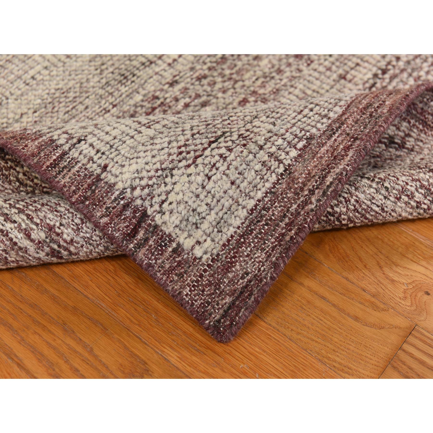 10'x14' Wine Red, Plain and Natural Design, Oxidized 100% Wool, Hand Knotted, Tone on Tone, Oriental Rug HR78331 - Image 4