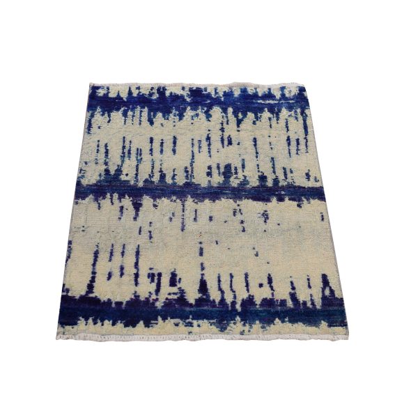 2'x3' Bone White, Sari Silk with Textured Wool, Hand Knotted, Modern, Sample, Mat, Oriental Rug HR78360