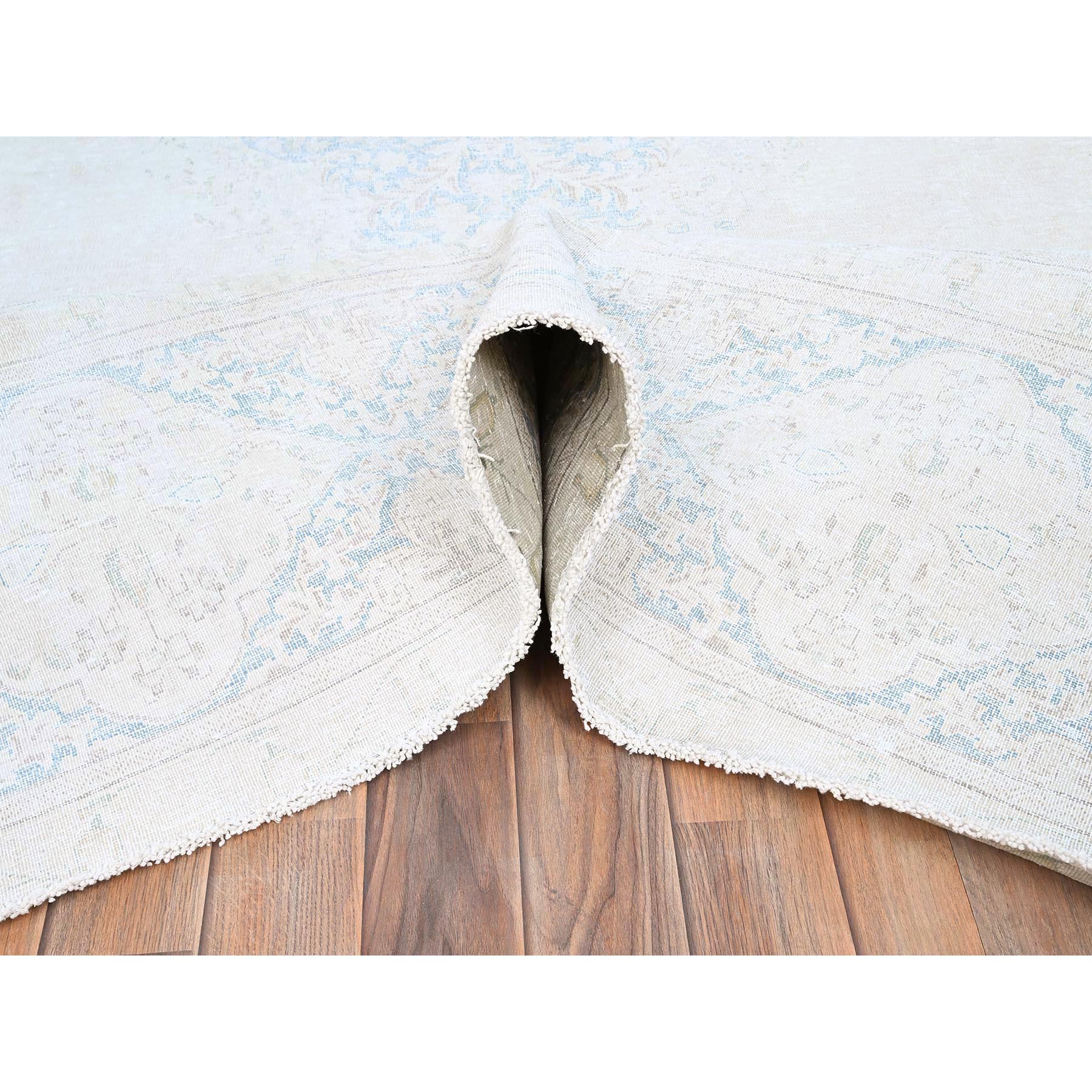 9'4"x12'3" Spring White, Pure Wool, Hand Knotted, Vintage Persian Kerman, Washed Out, Evenly Worn, Cleaned with Sides and Edges Professionally Secured, Oriental Rug HR85525 - Image 5