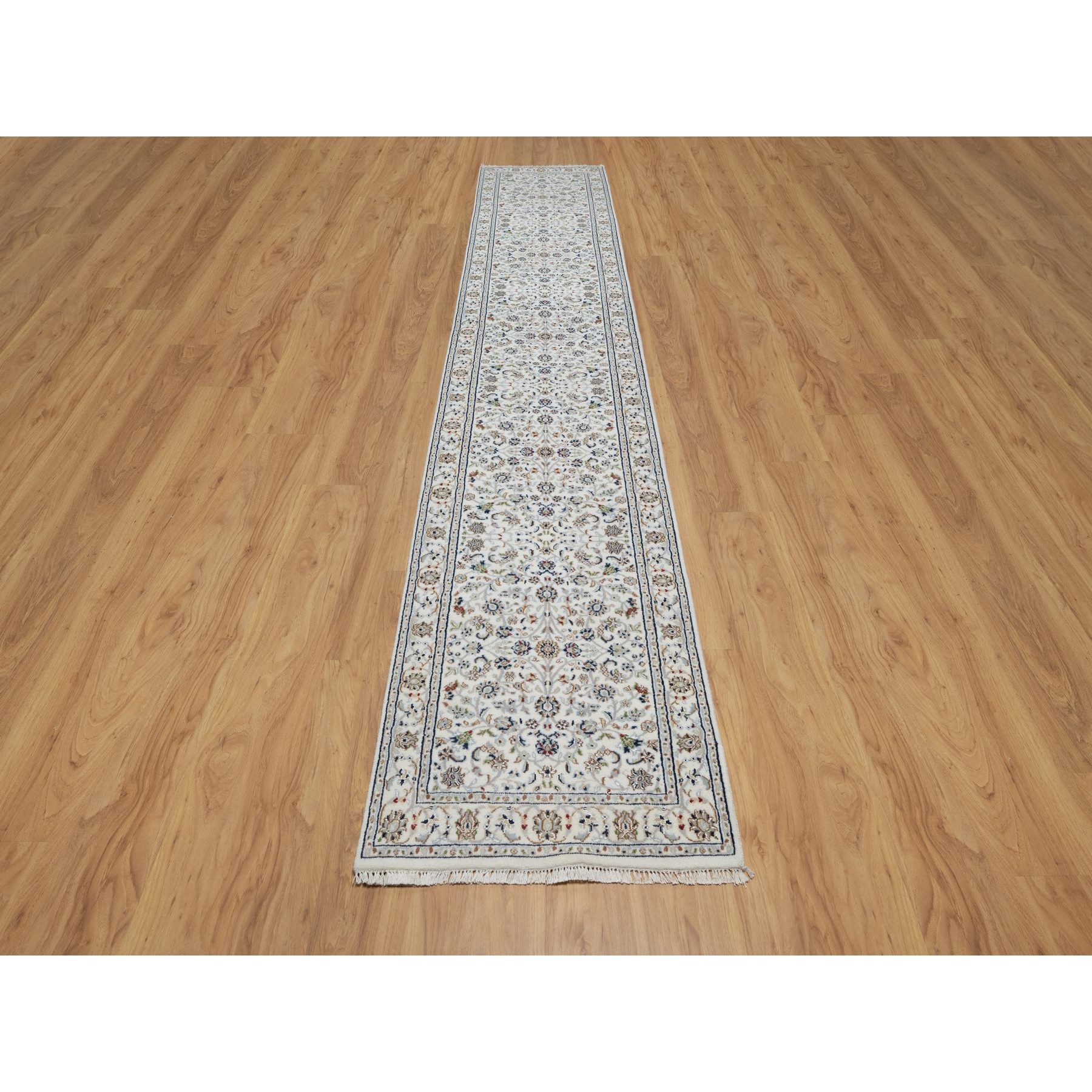2'9"x14'1" Daisy White, Nain with All Over Flower Design, Wool and Silk, Hand Knotted, 250 KPSI, XL Runner, Oriental Rug HR91012 - Image 2