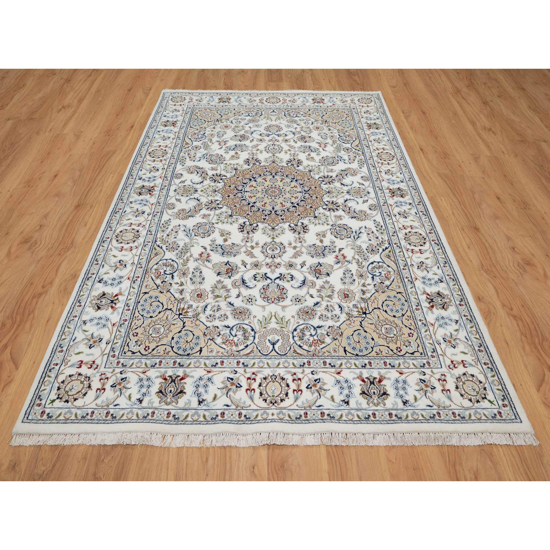 5'10"x9'2" Pearl White, 250 KPSI, Hand Knotted, Nain with Flower Medallion Design, Wool and Silk, Oriental Rug HR91125 - Image 2