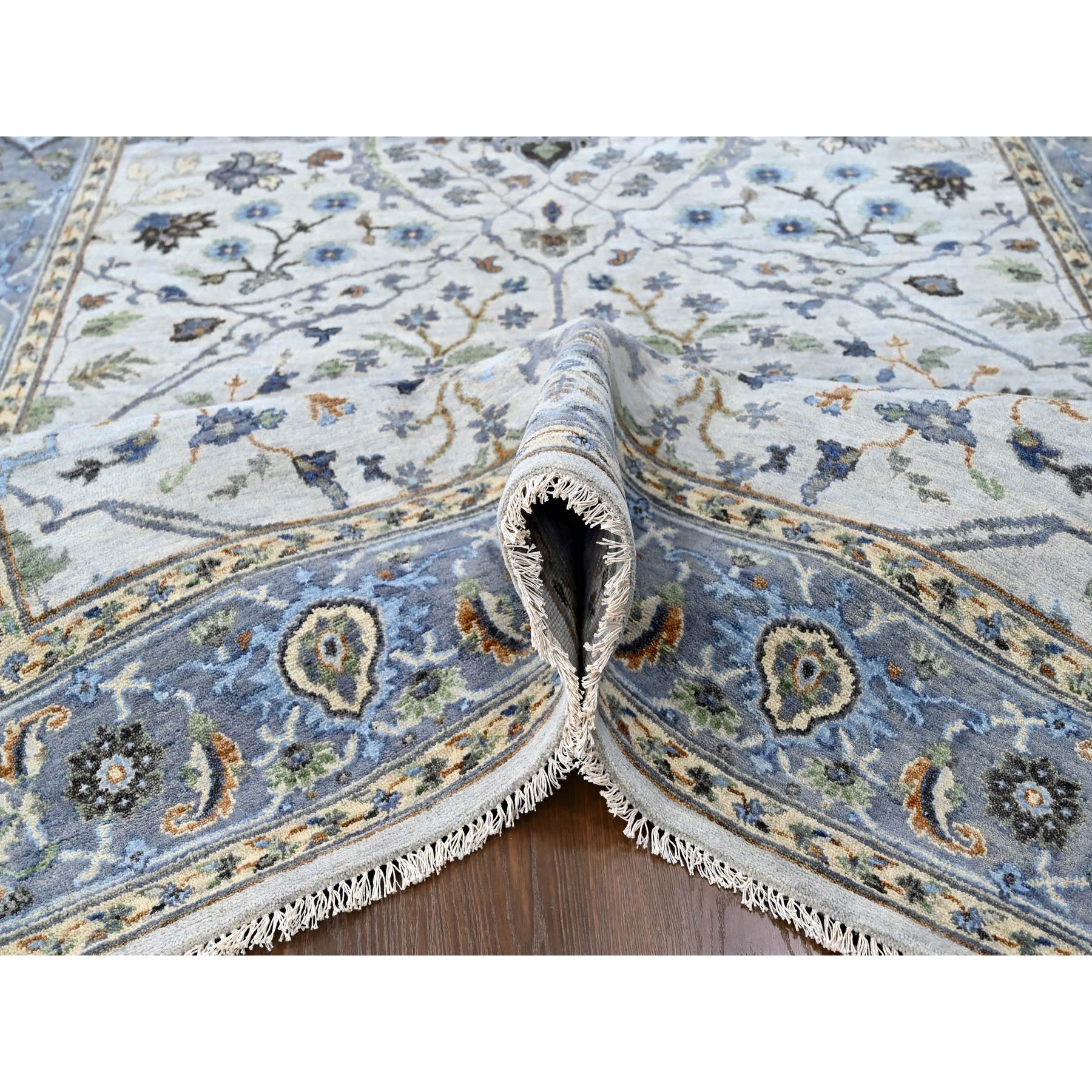 5'9"x11'10" Pearl White, Oushak with Floral Motifs, Pure Wool, Hand Knotted, Denser Weave, Gallery Size Wide Runner, Oriental Rug HR10108 - Image 5