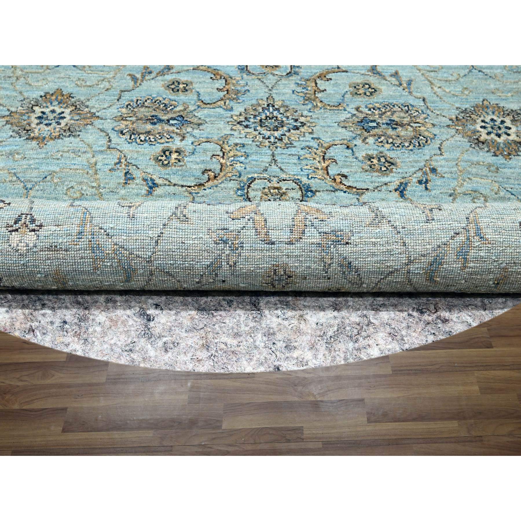 8'x8' Crystal Blue, Agra, Shah Abbas Flower Vines Design, Hand Knotted, Pure Wool, Natural Dyes, Denser Weave, Round, Oriental Rug HR76140 - Image 4