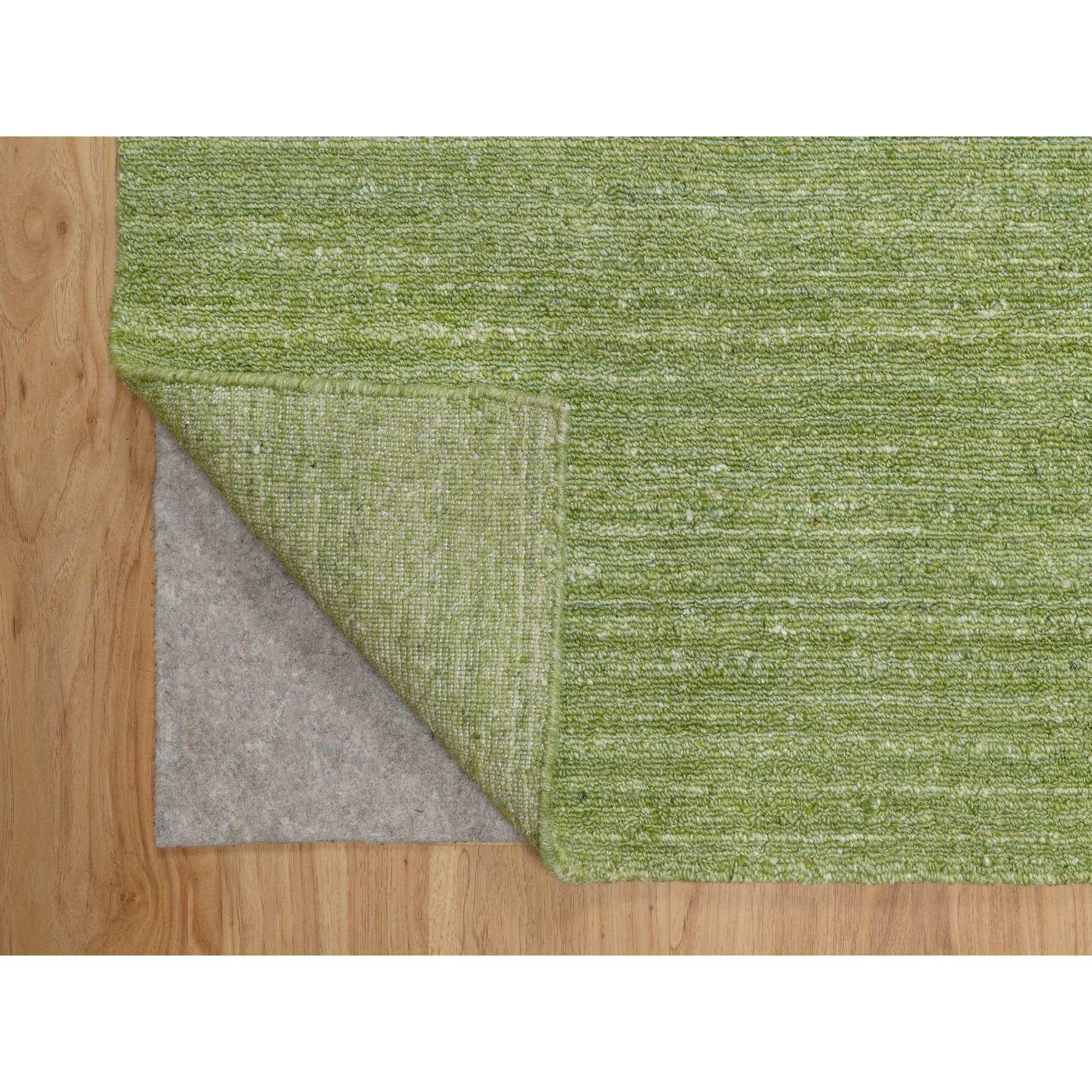 8'1"x10' Olive Green, Hand Loomed, Plain Modern Striae Design, Tone on Tone, Soft to the Touch, Pure Wool, Oriental Rug HR91194 - Image 4