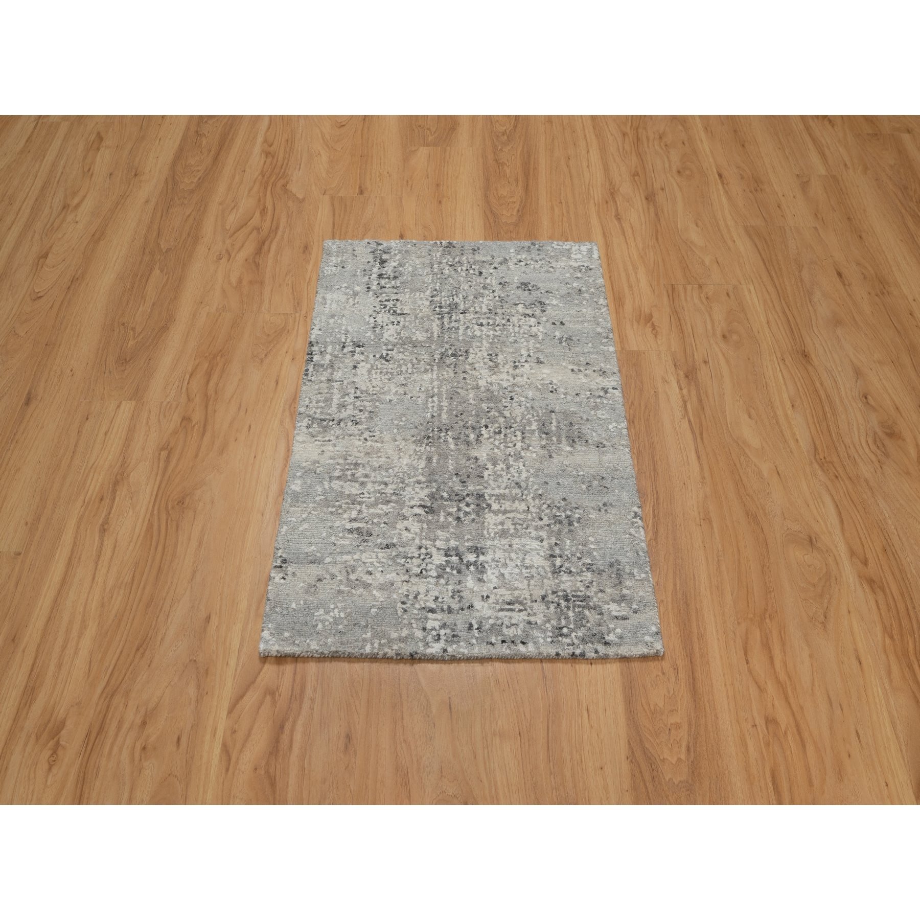 2'x3' Battleship Gray, Tone on Tone, Modern Design, Hand Spun Undyed Natural Wool, Hand Knotted, Mat, Oriental Rug HR91271 - Image 2