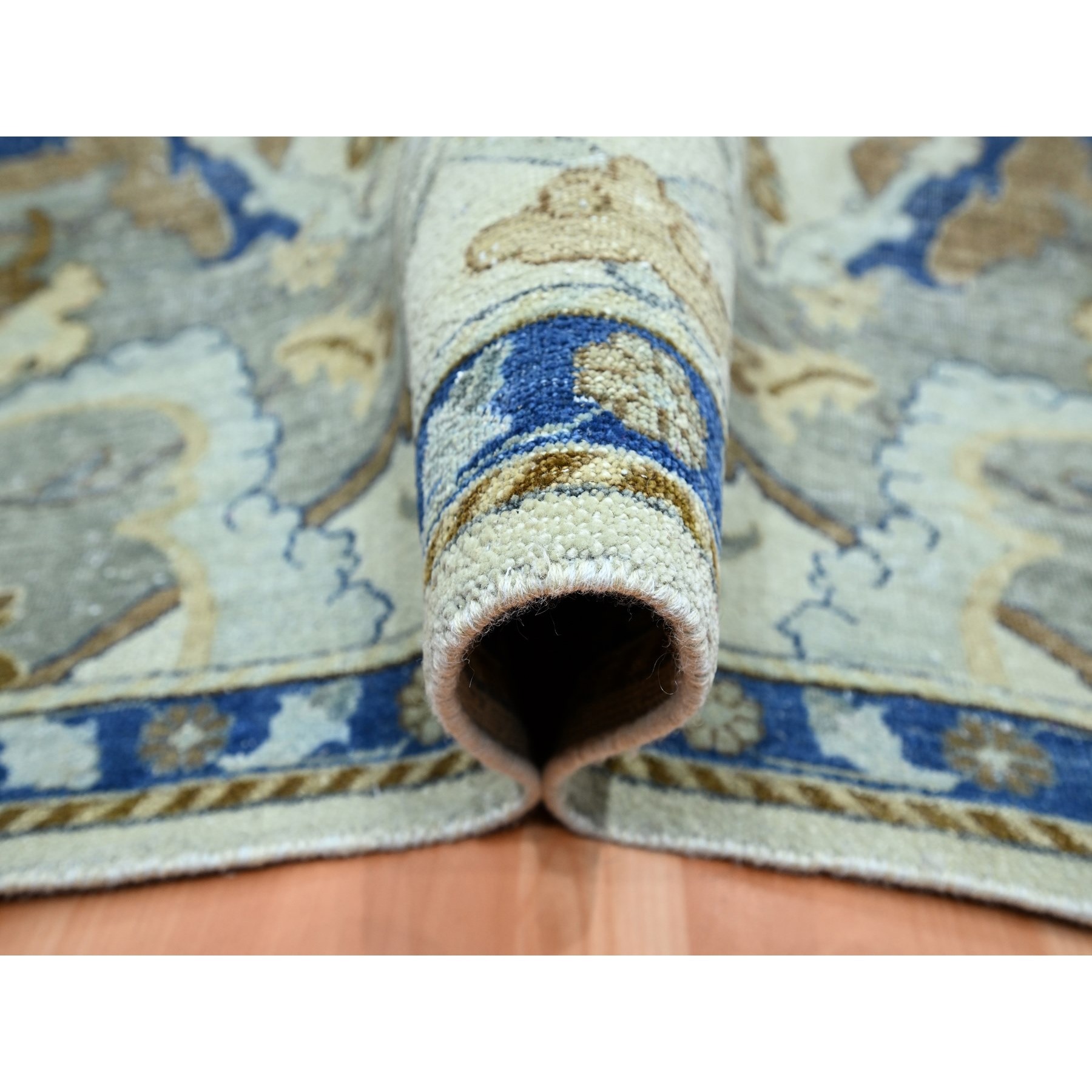 9'2"x12'3" Chiffon White with Brown, Polonaise Czartoryski with Persian Isphahan Inspired Design, Hand Knotted, Zero Pile, 100% Wool, Oriental Rug HR75521 - Image 5
