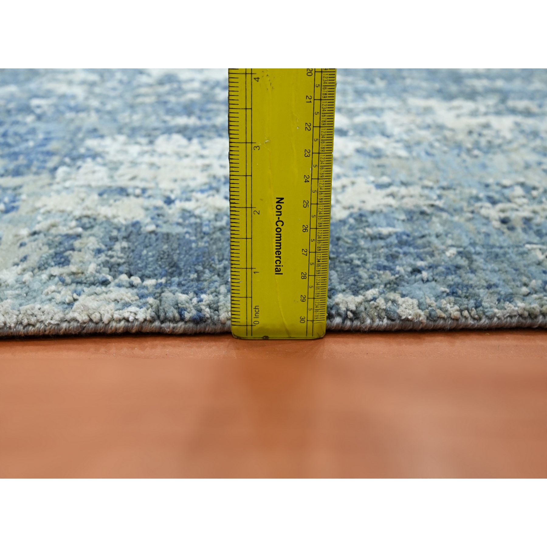 2'x3'2" Imperial Blue, Abstract Design, Pure Wool, Denser Weave, Hi-Low Pile, Hand Knotted, Mat, Oriental Rug HR75539 - Image 3
