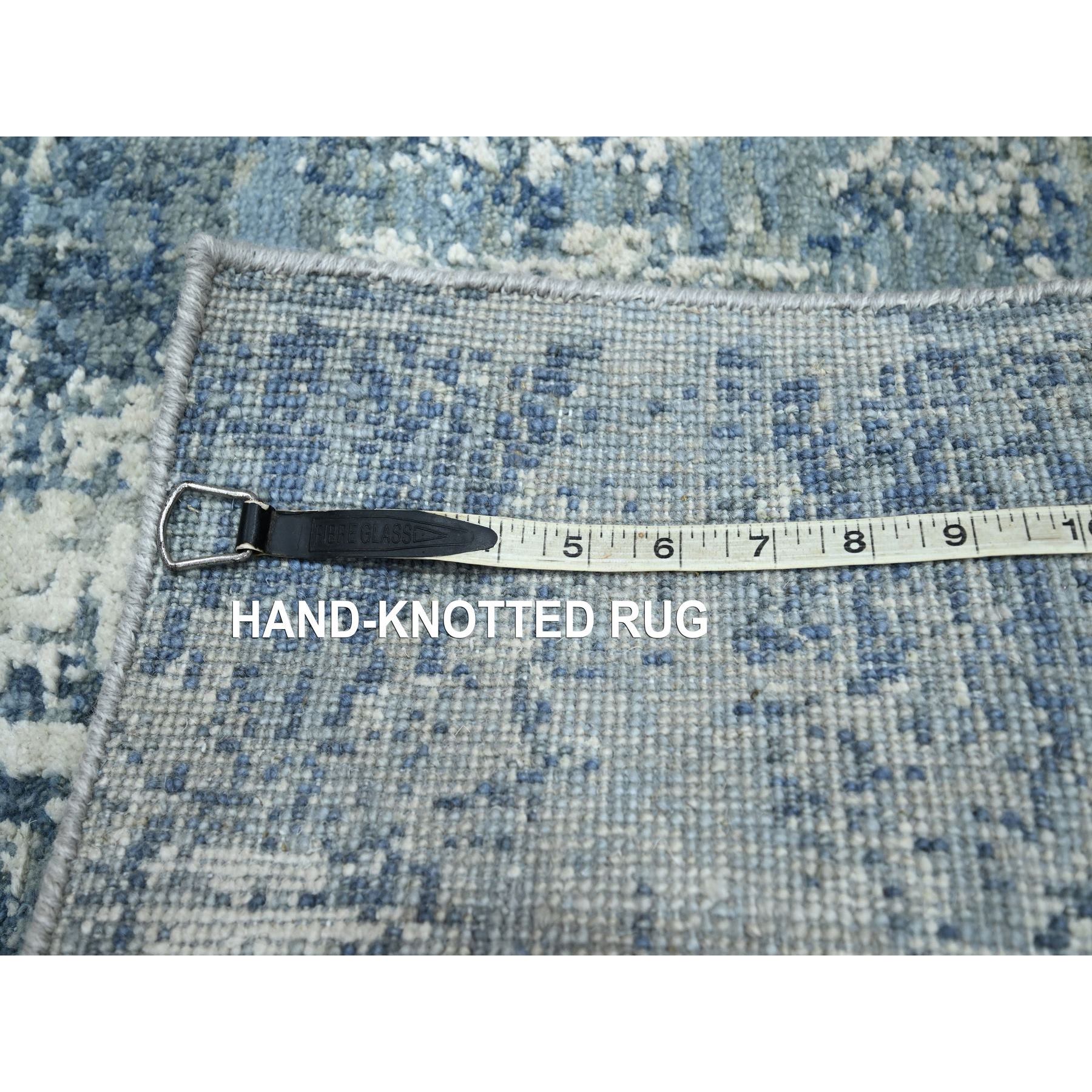 2'x3'2" Imperial Blue, Abstract Design, Pure Wool, Denser Weave, Hi-Low Pile, Hand Knotted, Mat, Oriental Rug HR75539 - Image 4