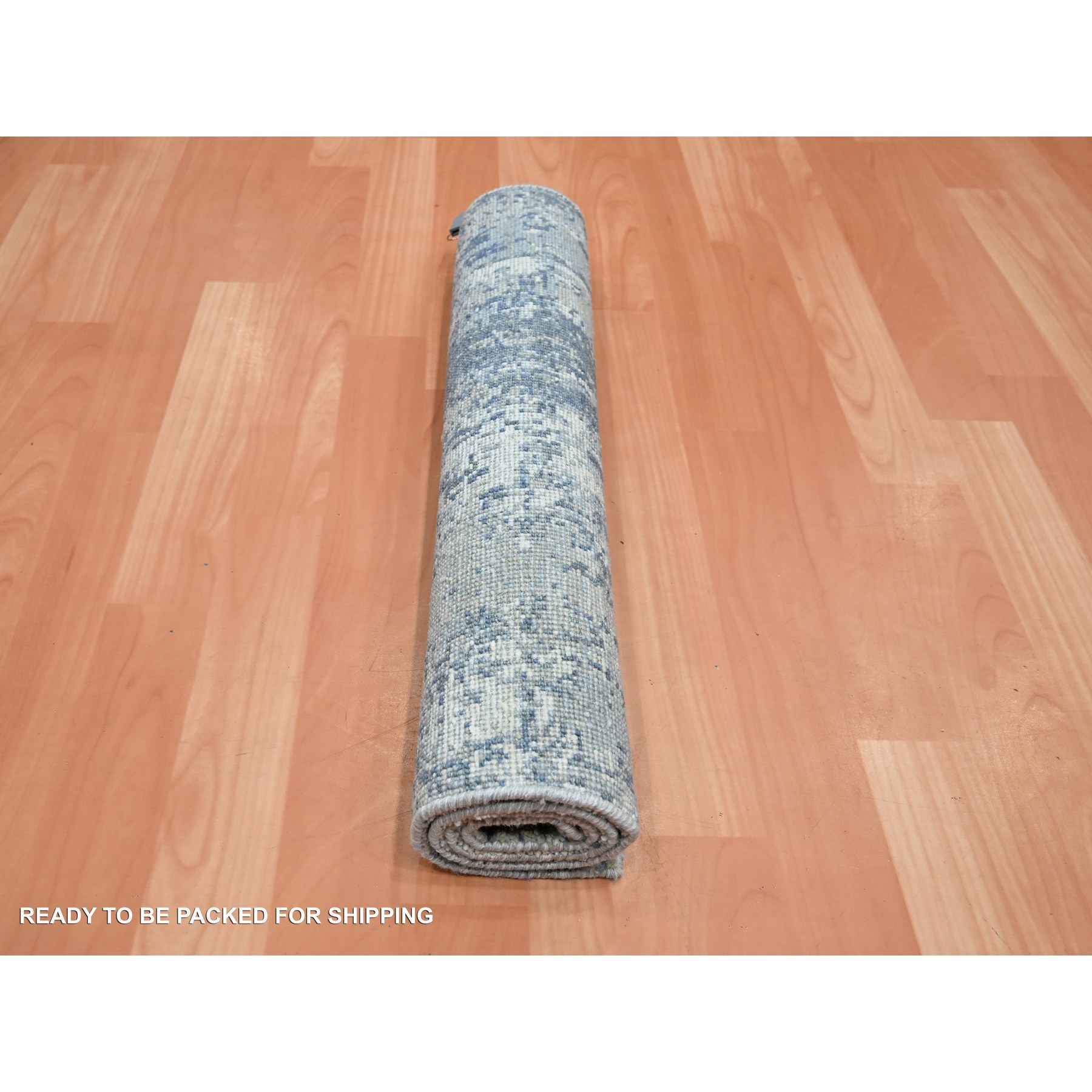 2'x3'2" Imperial Blue, Abstract Design, Pure Wool, Denser Weave, Hi-Low Pile, Hand Knotted, Mat, Oriental Rug HR75539 - Image 5
