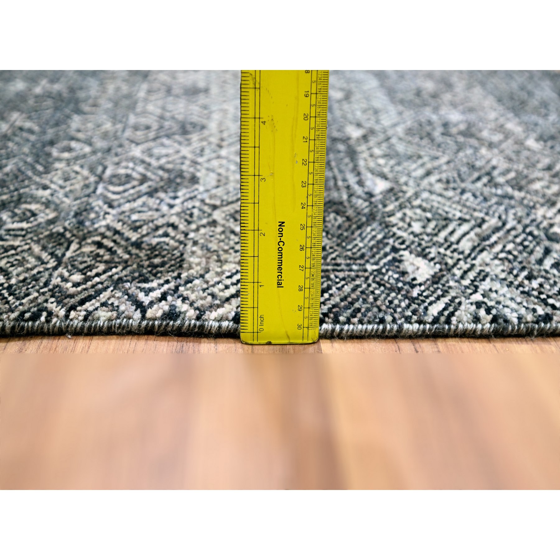 3'1"x5' Charcoal Gray, Small Repetitive Diamond Shaped Geometric Elements, Kohinoor Herat, Hand Knotted, Tone On Tone, Soft To The Touch, Pure Wool, Oriental Rug HR76156 - Image 3