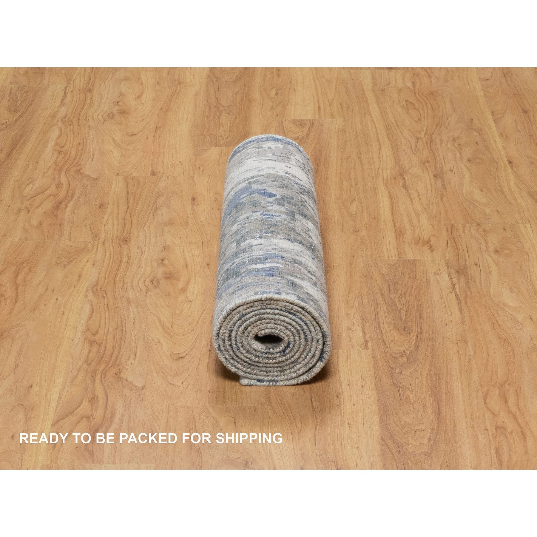 2'7"x10'2" Yale Blue with Ivory, Abstract Design, Wool and Silk, Hi-low Pile, Hand Knotted, Lush and Plush, Runner, Oriental Rug HR91290 - Image 6