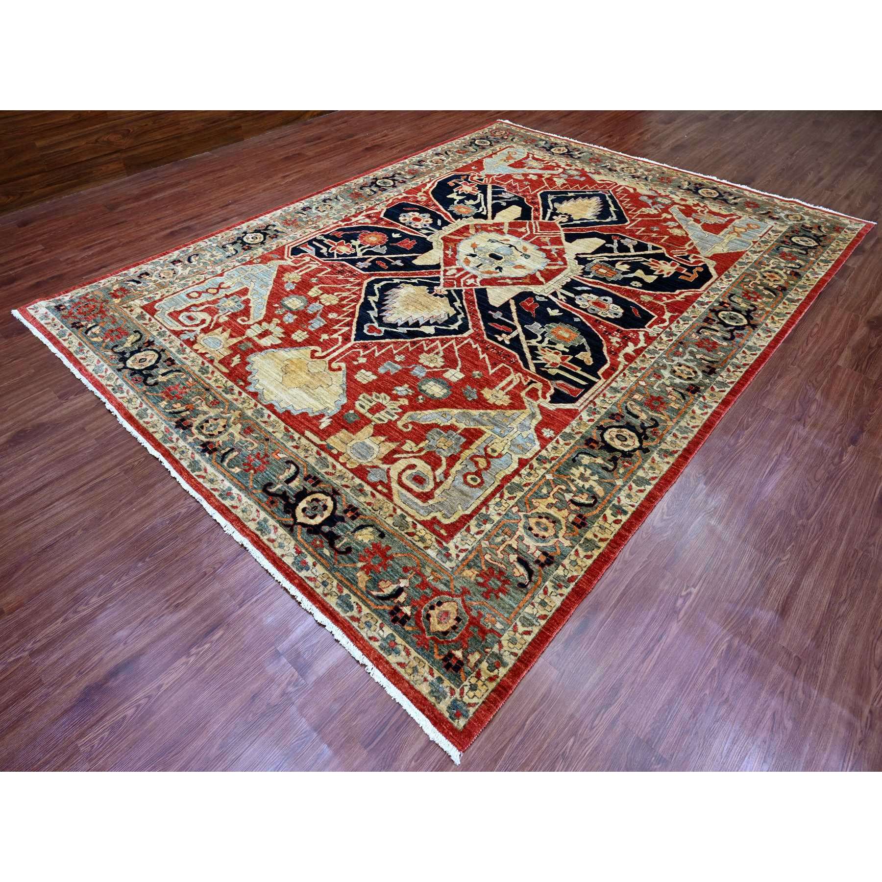 9'x12' Prismatic Red, Serapi Heriz with Large Flower Design, Peshawar, Hand Knotted, Veggie Dyes, 100% Wool, Densely Woven, Oriental Rug HR20104 - Image 3