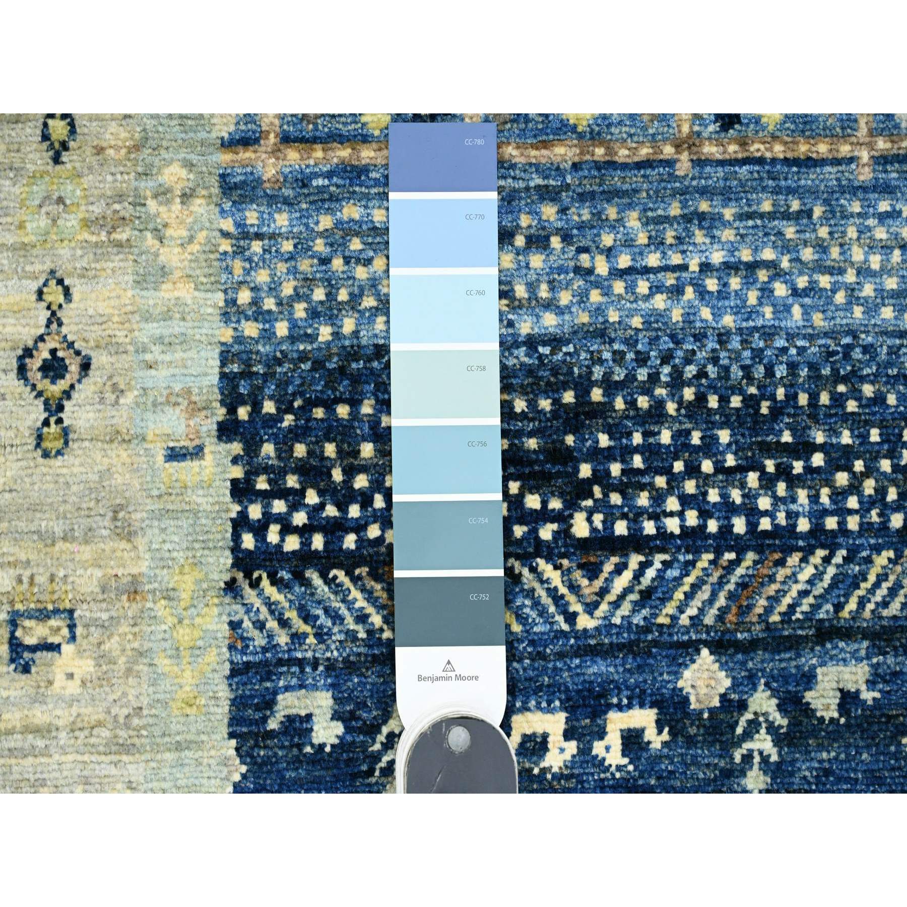 2'6"x9'8" Shades of Blue, Hand Knotted, Fine Kashkuli Gabbeh with Small Animal Figurines, Soft Wool, Veggie Dyes, Runner, Oriental Rug HR20125 - Image 3