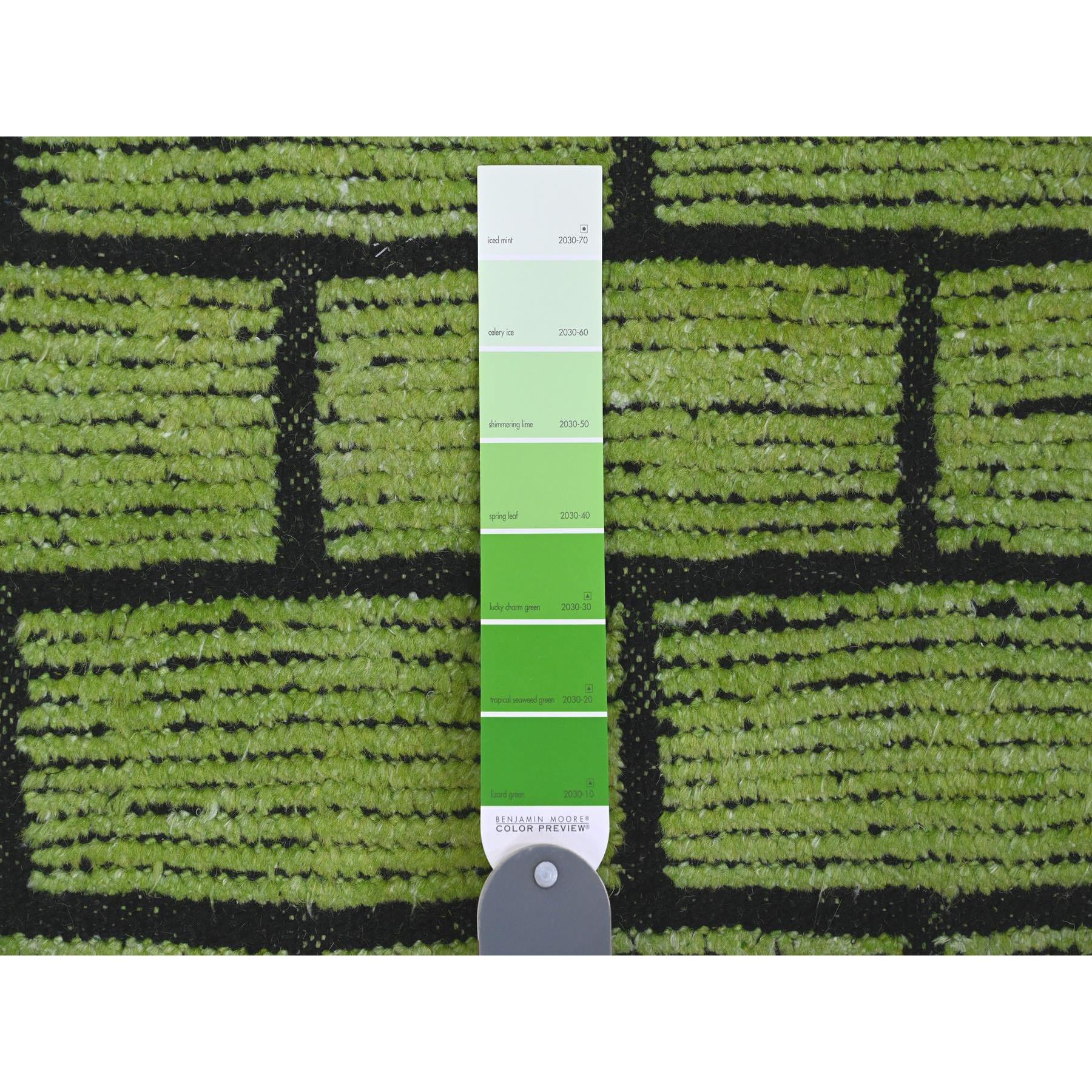 8'2"x10'6" Pear Green, Hand Knotted, Moroccan Weave with All Over Brick Design, Pure Wool, Oriental Rug HR20147 - Image 7