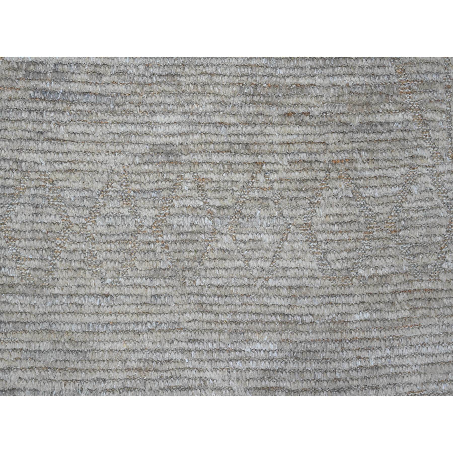 9'8"x14'7" Stone Gray, Moroccan Weave with Textured and Variegated Design, Hand Knotted, 100% Wool, Oriental Rug HR20148 - Image 8