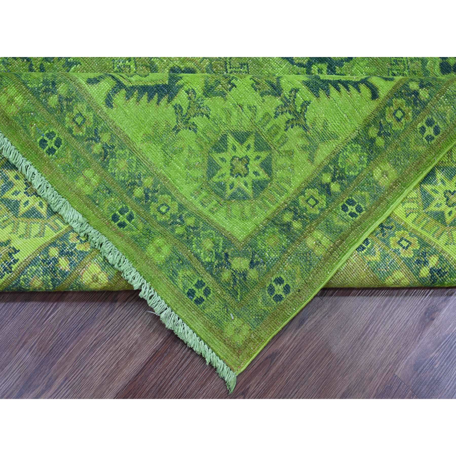 8'x9'8" Pear Green, Overdyed Kazak with All Over Geometric Design, Hand Knotted, 100% Wool, Oriental Rug HR20246 - Image 6