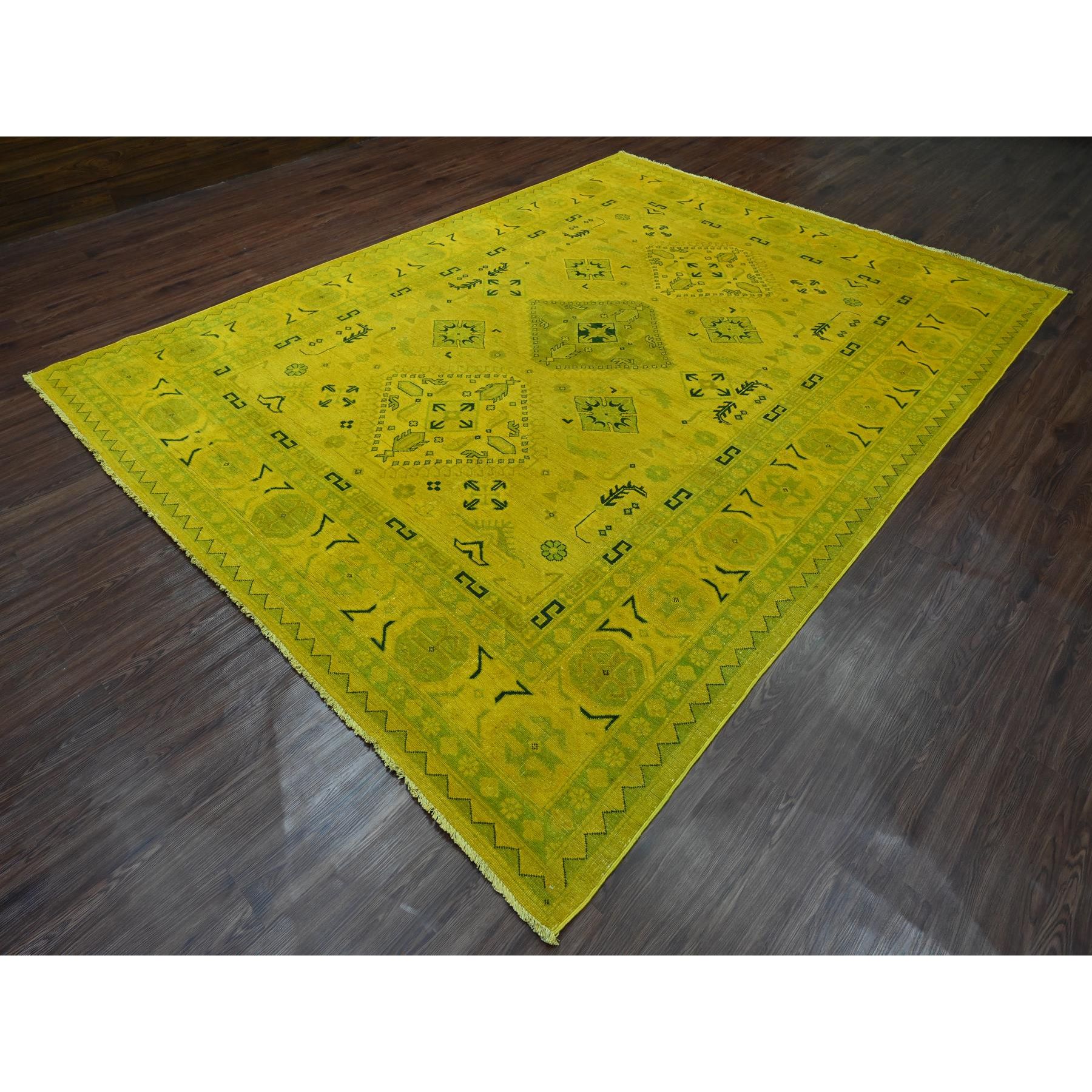 8'6"x11'4" Golden Yellow, Overdyed Kazak with Geometric Design, Hand Knotted, 100% Wool, Oriental Rug HR20248 - Image 3