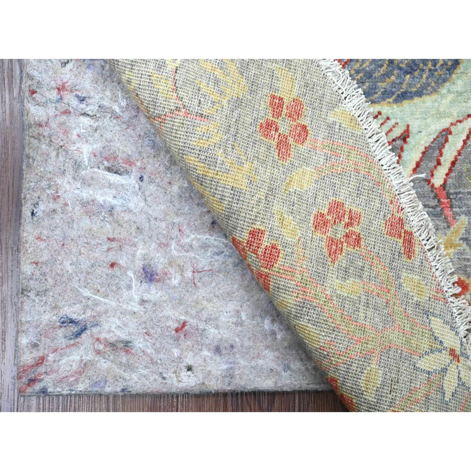 5'8"x5'8" Battleship Gray, Afghan Peshawar with Birds of Paradise Design, Hand Knotted, 100% Soft Wool, Vegetable Dyes, Round, Oriental Rug HR20257 - Image 2