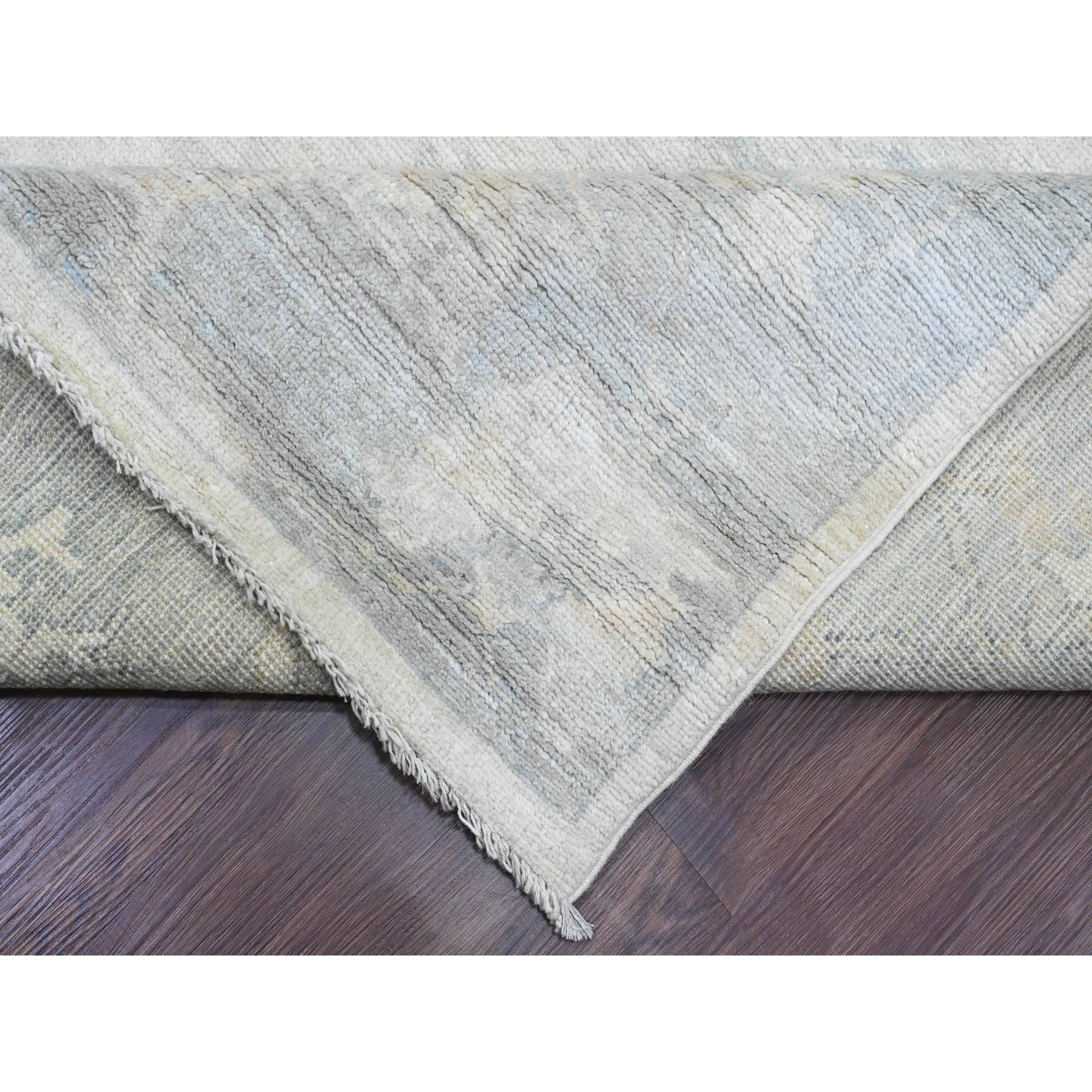 8'10"x17'4" Chiffon White, Afghan Angora Oushak with All Over Vines Design, 100% Wool, Hand Knotted, Natural Dyes, Gallery Size, Long and Narrow, Oversized, Runner, Oriental Rug HR20264 - Image 6