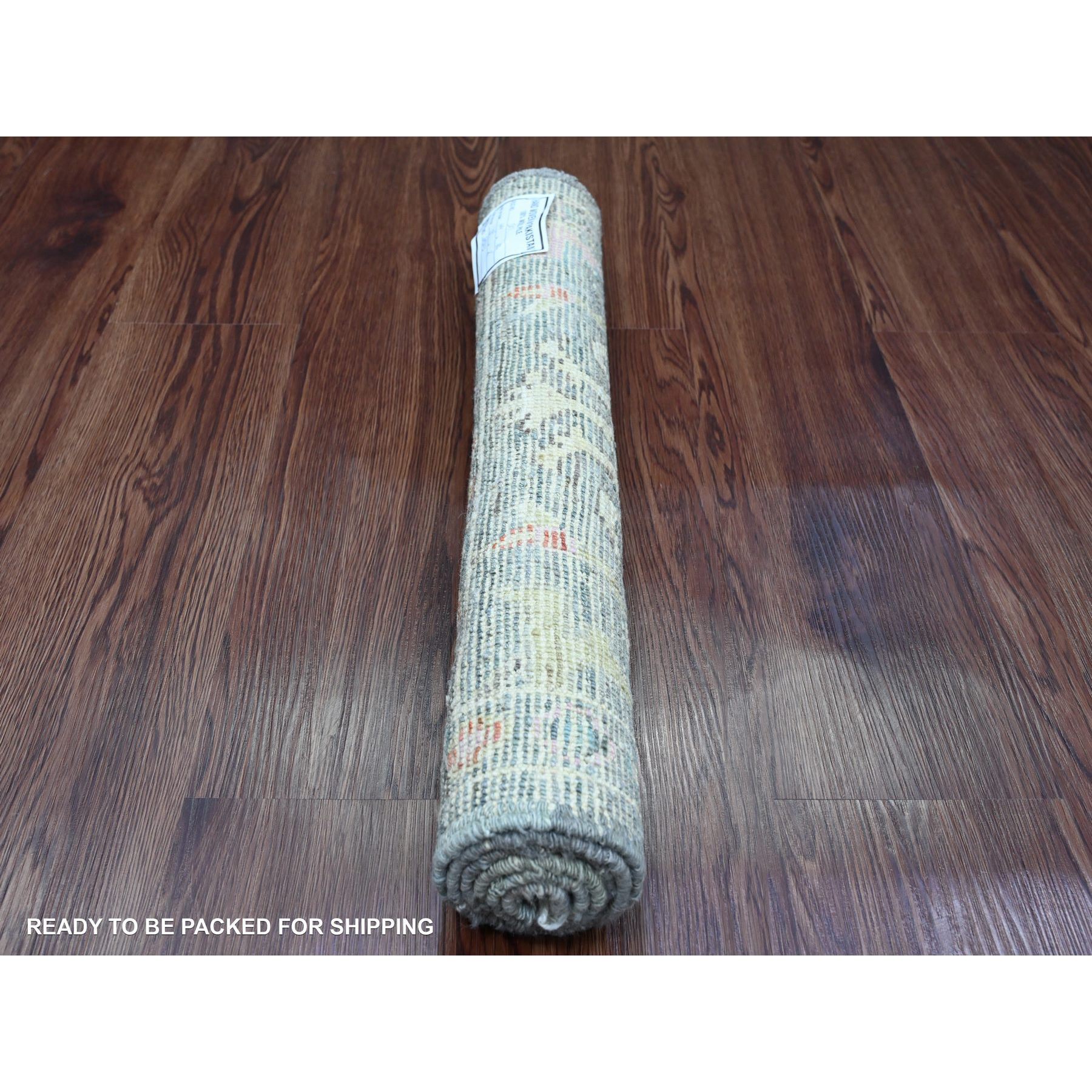 2'1"x3'5" Spanish Gray, Hand Knotted, Afghan Angora Oushak with Leaf Design, Veggie Dyes, Pure Wool, Mat, Oriental Rug HR20323 - Image 4