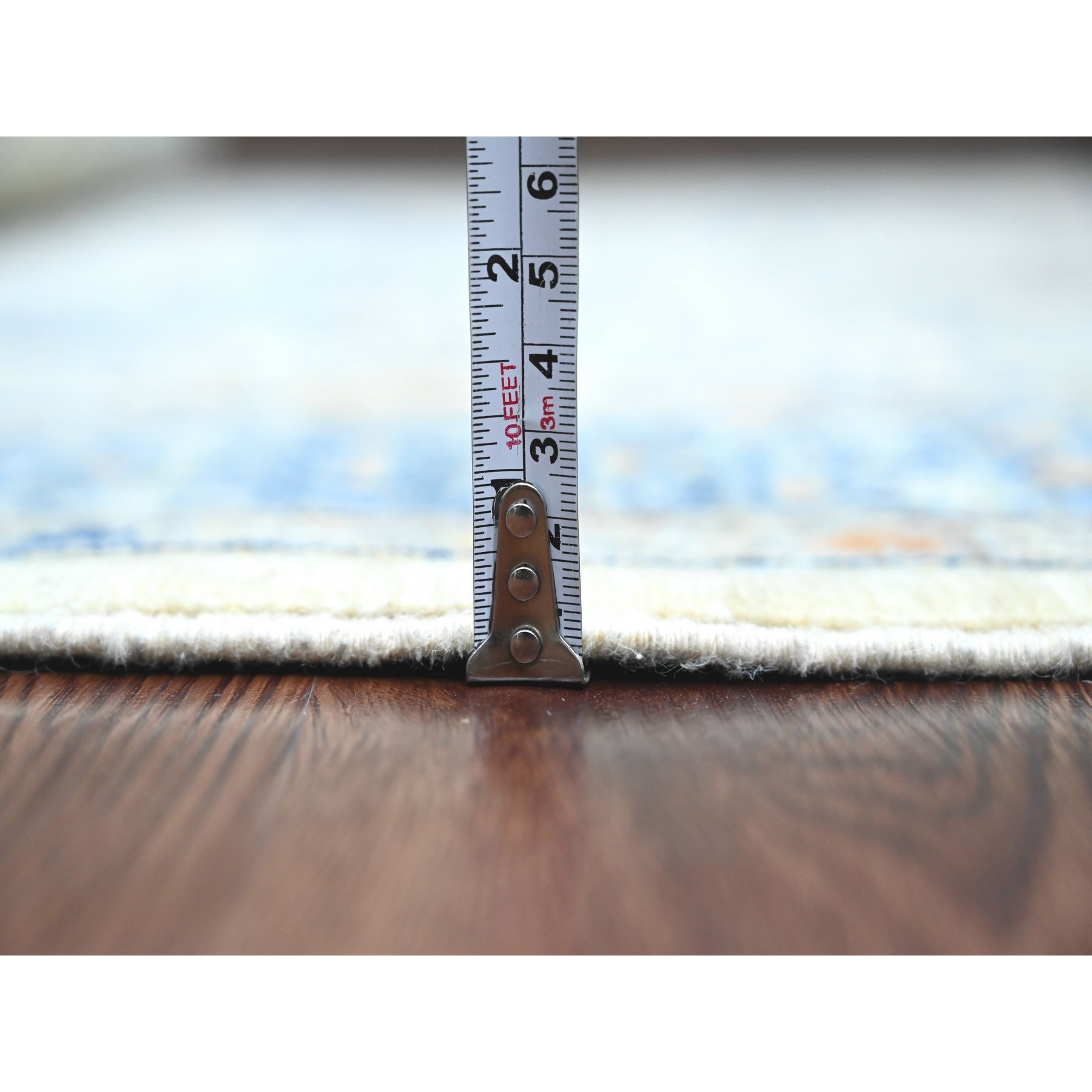5'10"x8'8" Pearl White, 14th Century Mamluk Dynasty Pattern with Star Medallion Design, Hand Knotted, Vibrant and Soft Wool, Natural Dyes, Oriental Rug HR20335 - Image 5