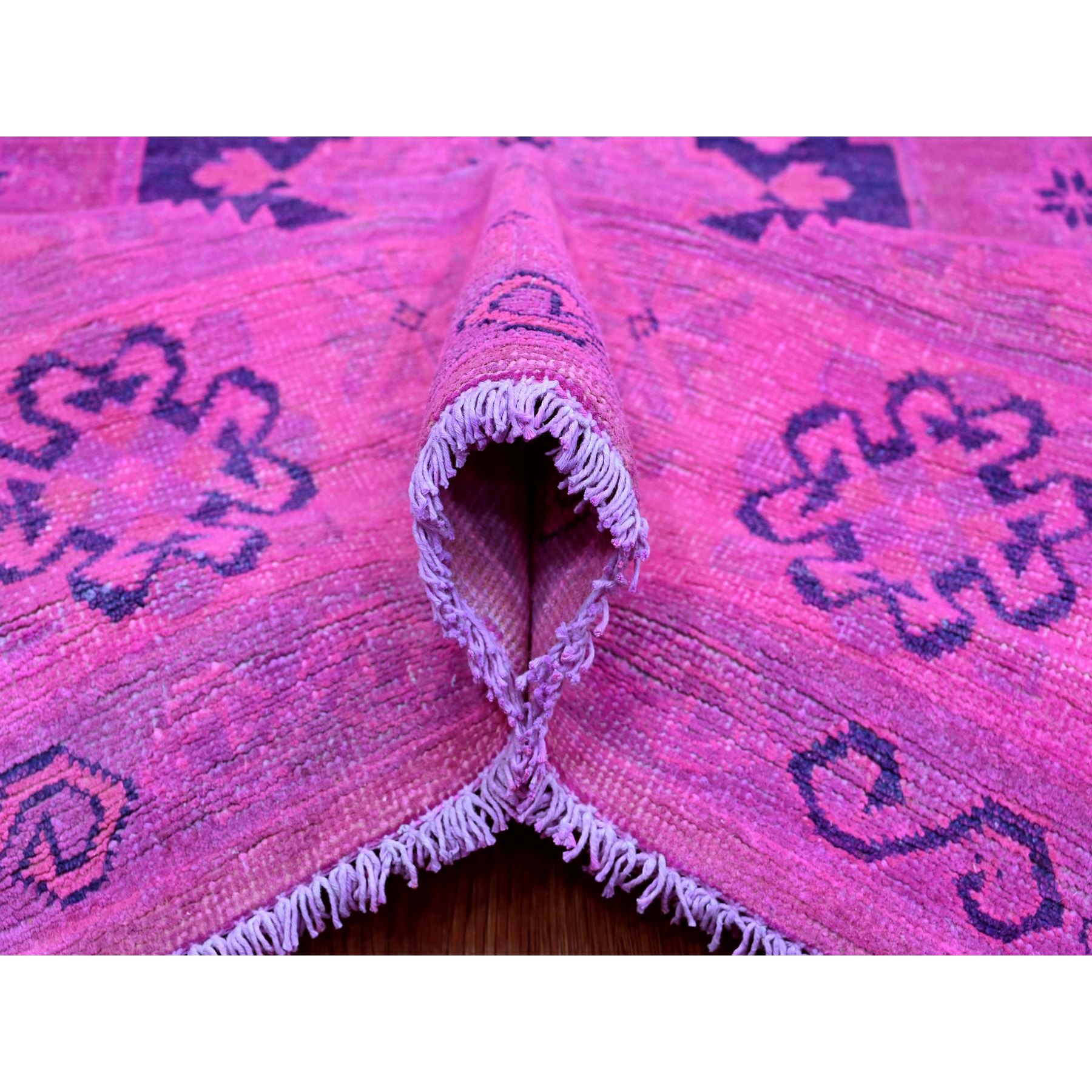 8'x9'7" Hot Pink, Overdyed Kazak with Geometric Design, Hand Knotted, 100% Wool, Oriental Rug HR20401 - Image 5