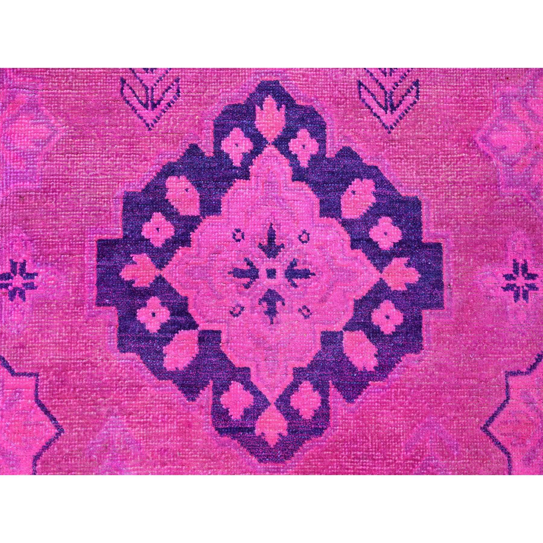 8'x9'7" Hot Pink, Overdyed Kazak with Geometric Design, Hand Knotted, 100% Wool, Oriental Rug HR20401 - Image 8