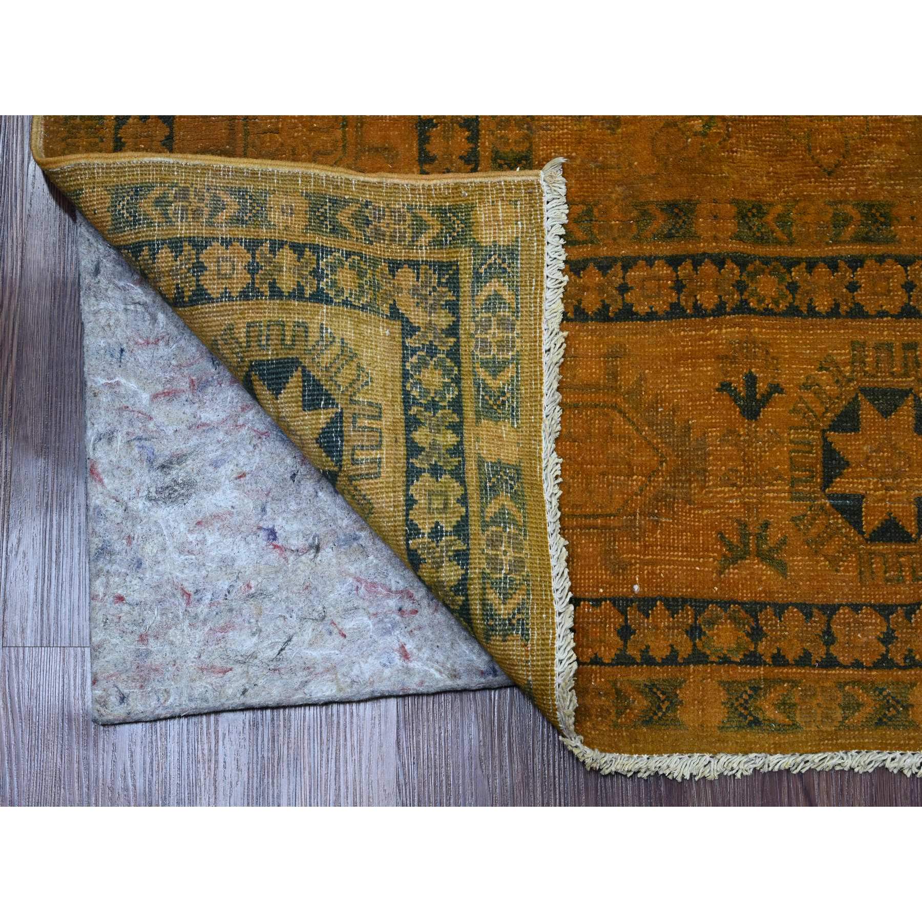 7'8"x9'10" Honey Brown, Overdyed Kazak with Flower Medallion Design, 100% Wool, Hand Knotted, Oriental Rug HR20402 - Image 4