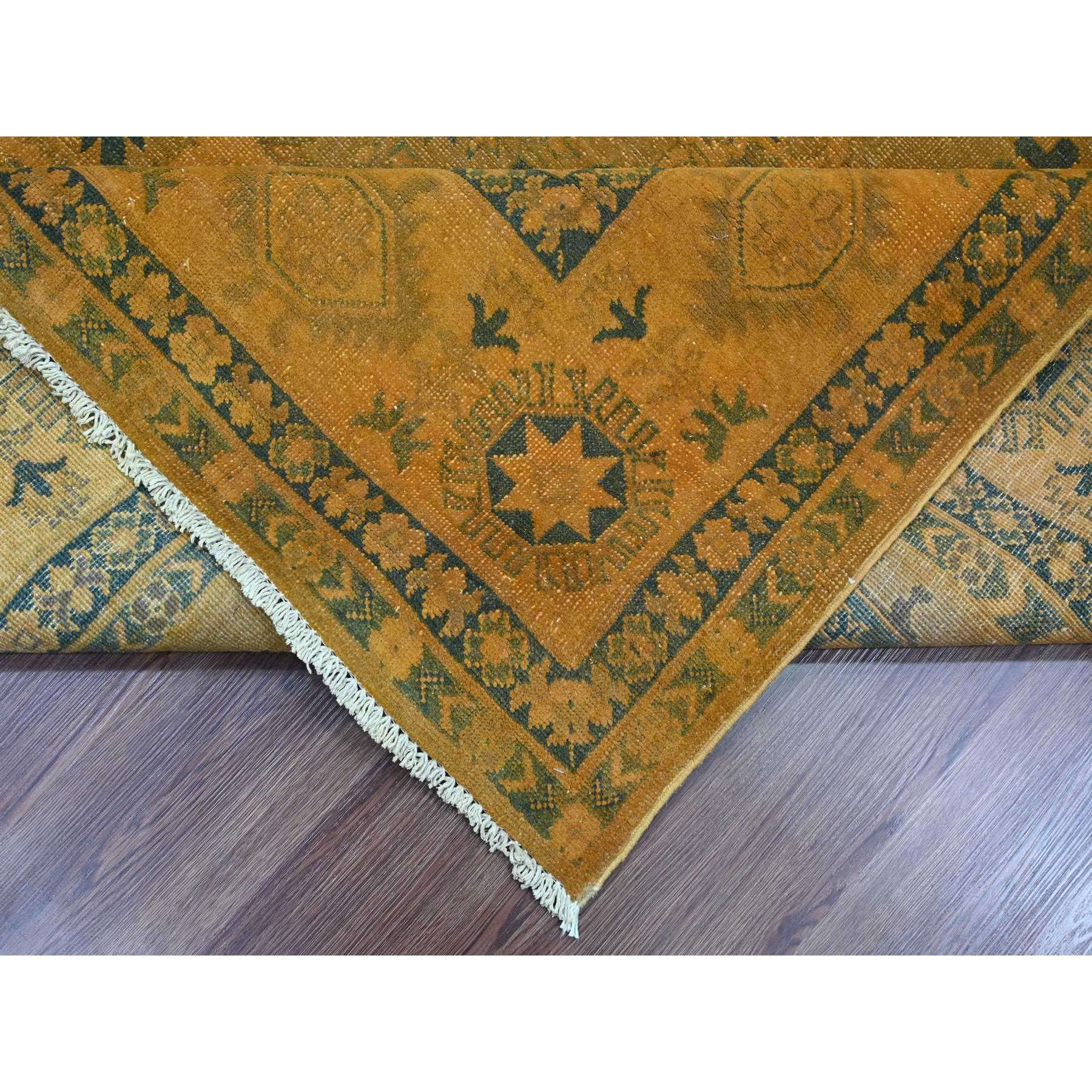 7'8"x9'10" Honey Brown, Overdyed Kazak with Flower Medallion Design, 100% Wool, Hand Knotted, Oriental Rug HR20402 - Image 6