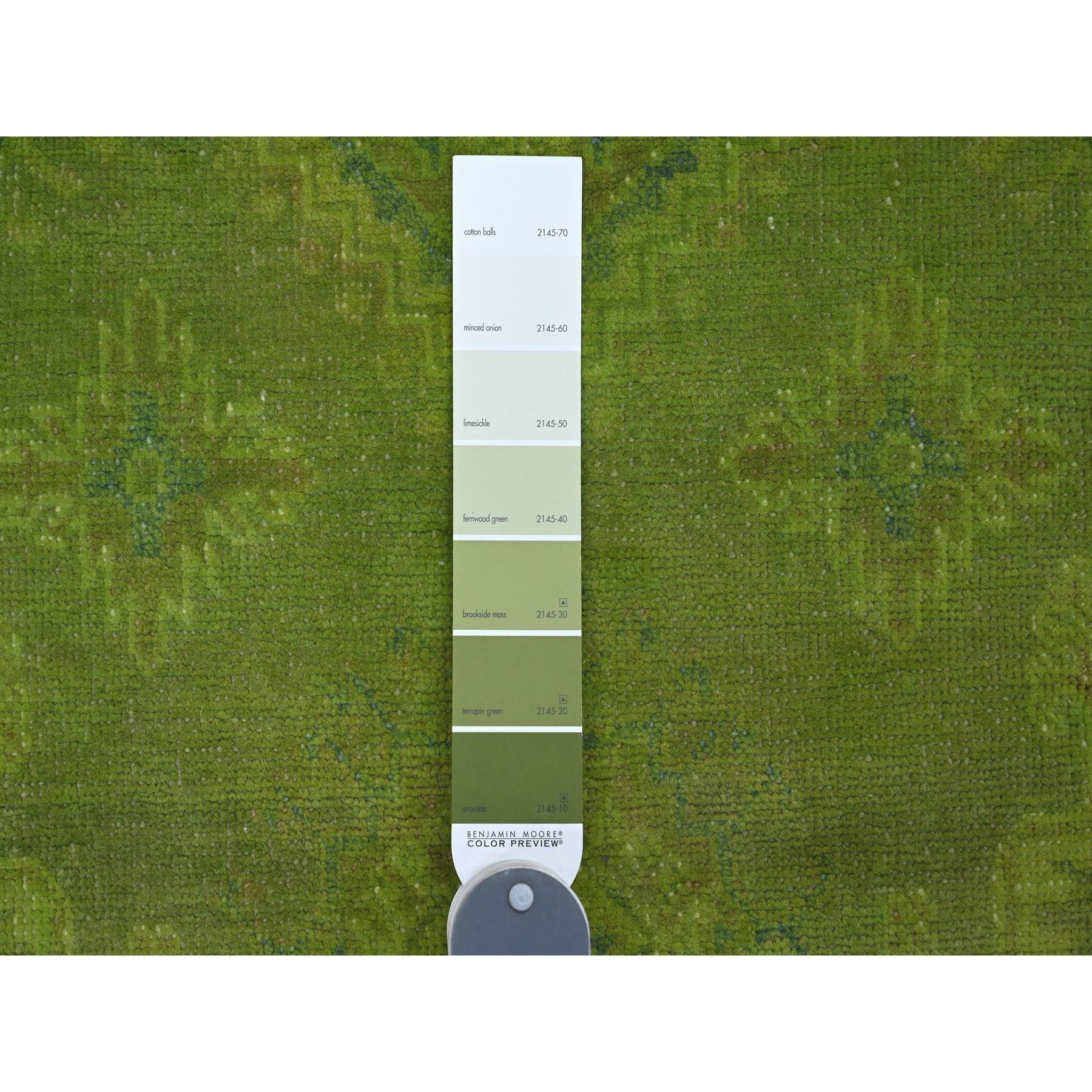 4'10"x6'9" Pear Green, Overdyed Kazak with Tribal Design, Pure Wool, Hand Knotted, Oriental Rug HR20446 - Image 3
