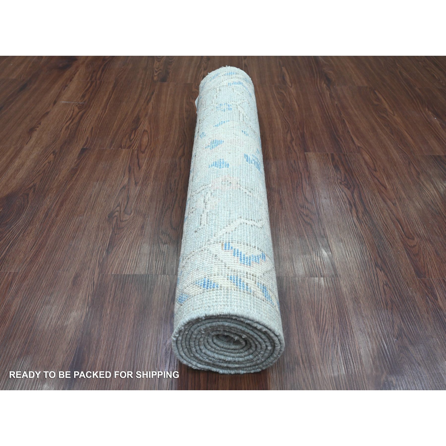 2'10"x9'7" Misty Gray, Afghan Angora Oushak with All Over Leaf Design, Hand Knotted, Natural Dyes, 100% Wool, Runner, Oriental Rug HR20477 - Image 4