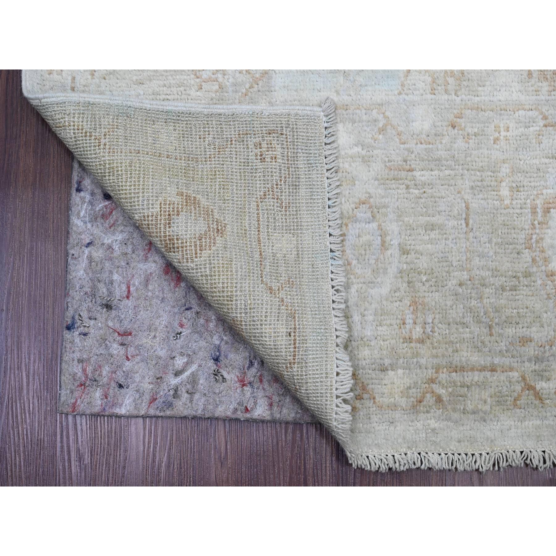 5'8"x9'2" Frost White, Afghan Angora Oushak with All Over Vines Design, Hand Knotted, Vegetable Dyes, 100% Wool, Oriental Rug HR20776 - Image 2