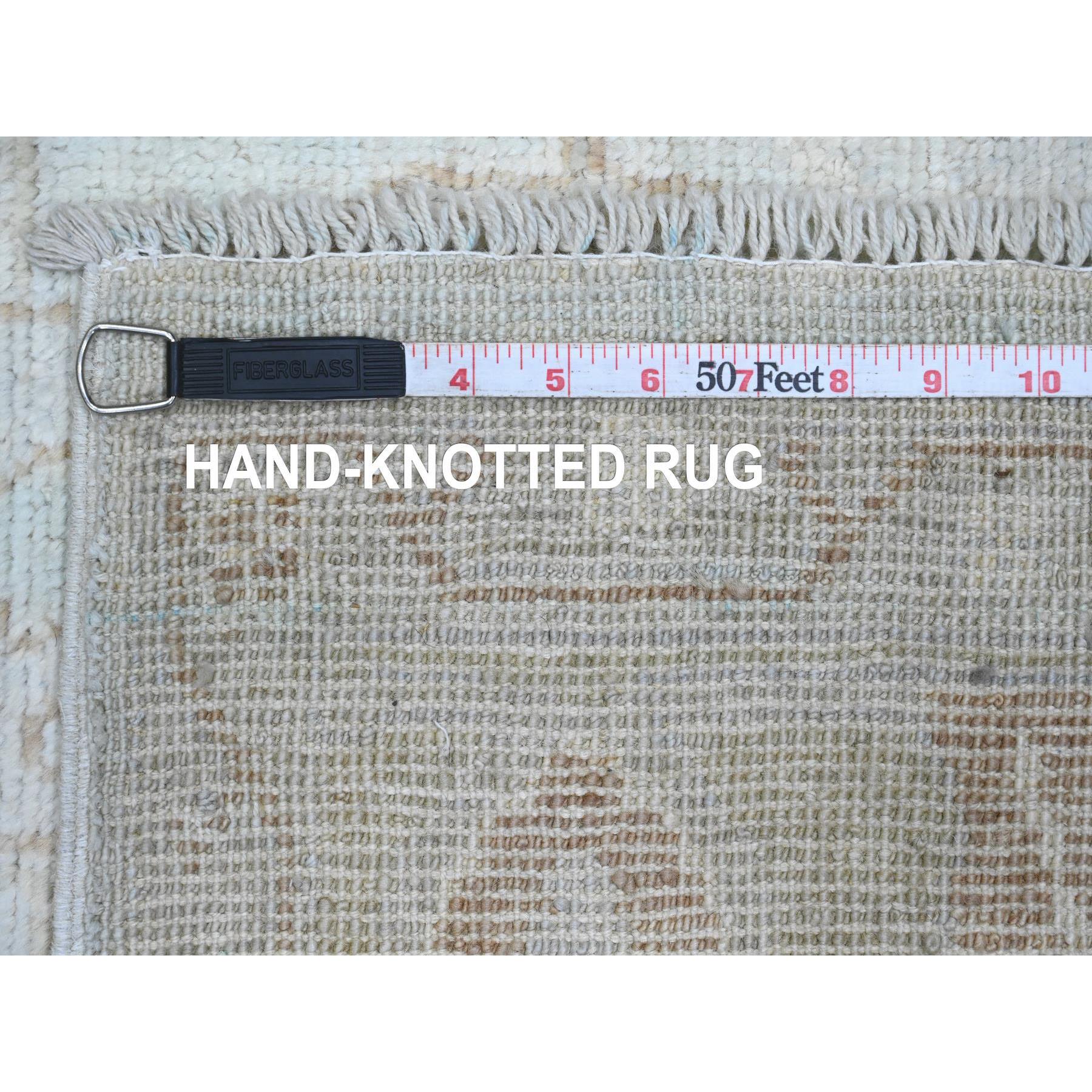 5'8"x9'2" Frost White, Afghan Angora Oushak with All Over Vines Design, Hand Knotted, Vegetable Dyes, 100% Wool, Oriental Rug HR20776 - Image 6