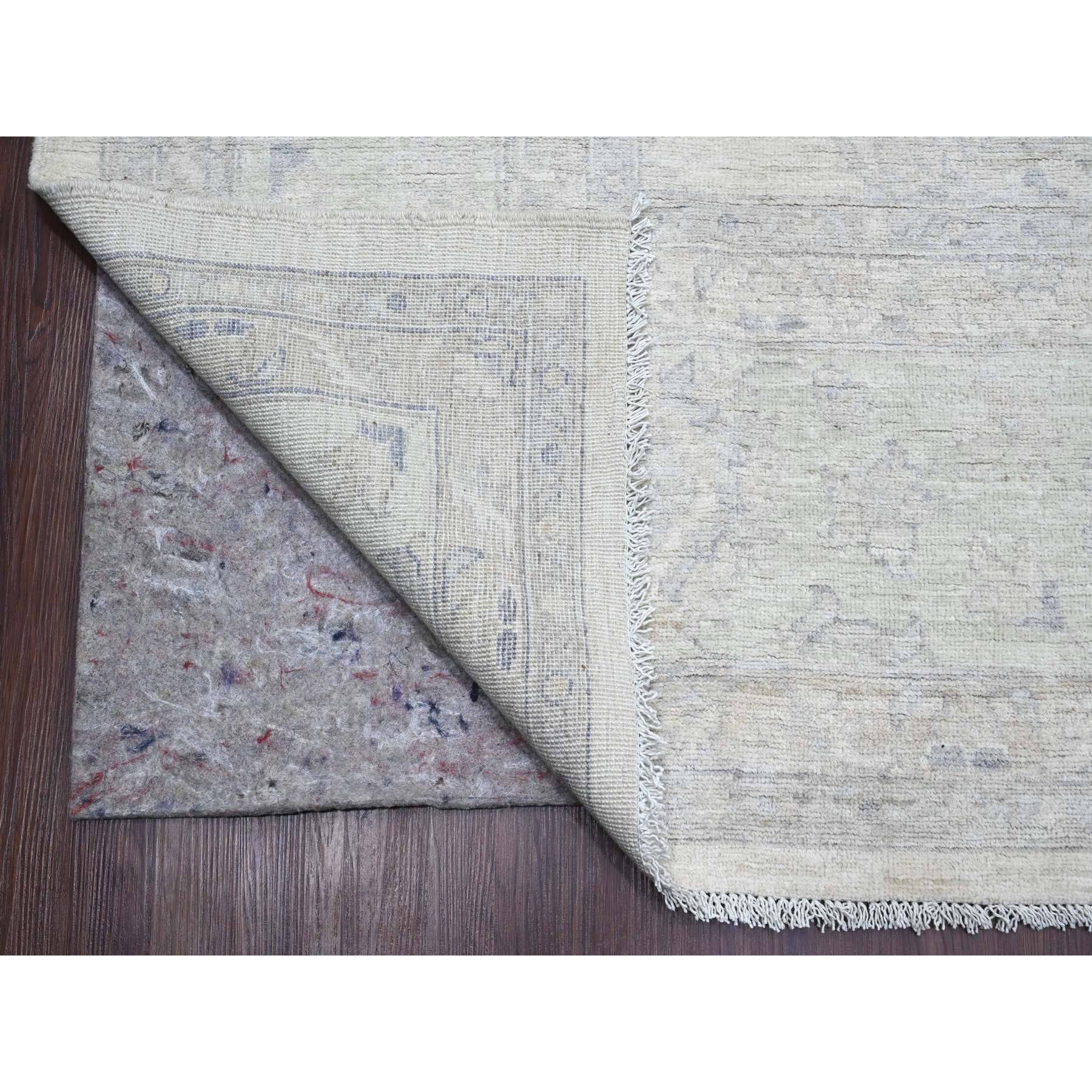 9'8"x13'8" Whisper White, Washed Out Peshawar with All Over Leaf Design, Hand Knotted, Vegetable Dyes, 100% Wool, Oriental Rug HR20978 - Image 4