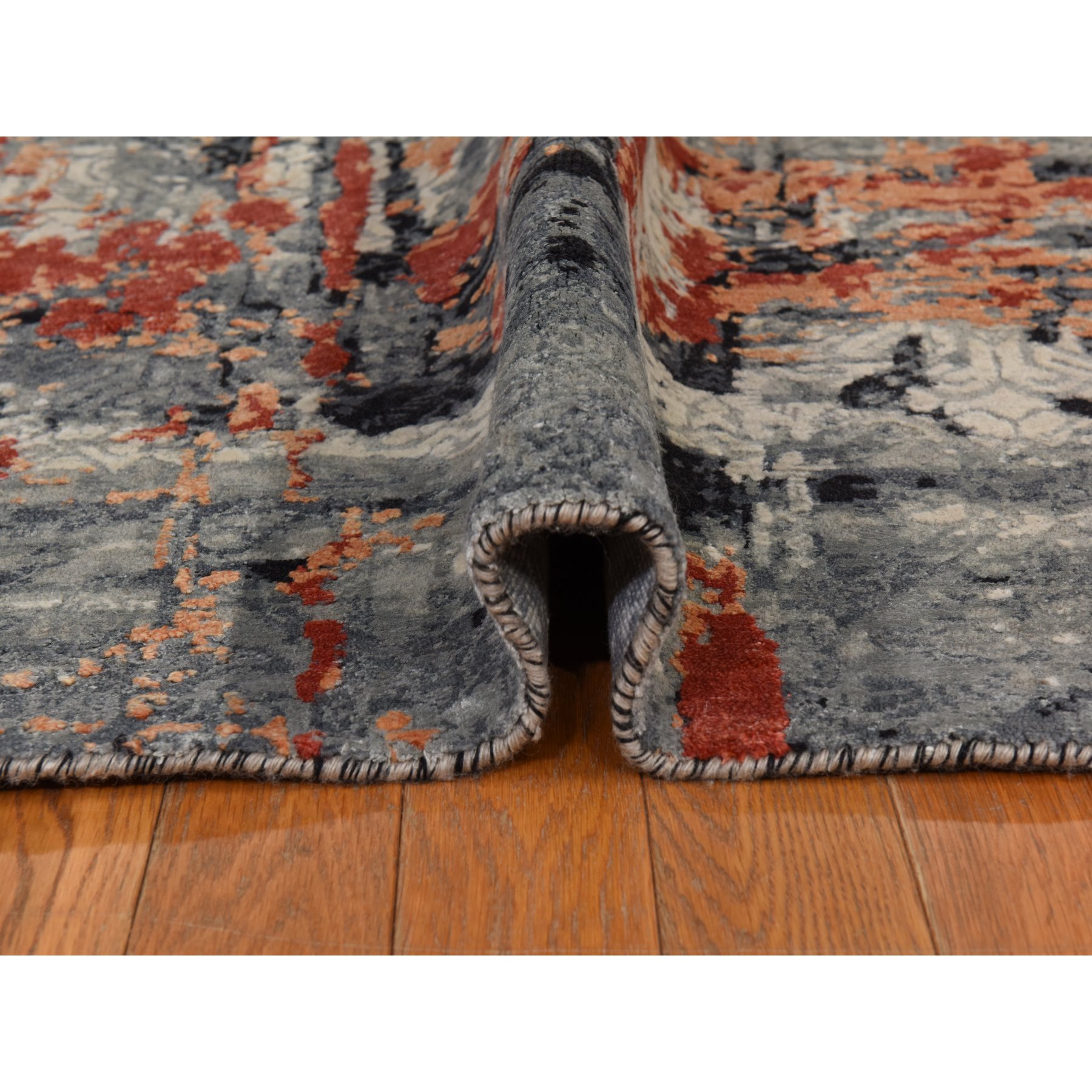 7'9"x10'1" Spanish Gray with Blush Red, Abstract Design, Soft to the Touch, Modern, 100% Wool, Hand Knotted, Oriental Rug HR78389 - Image 7