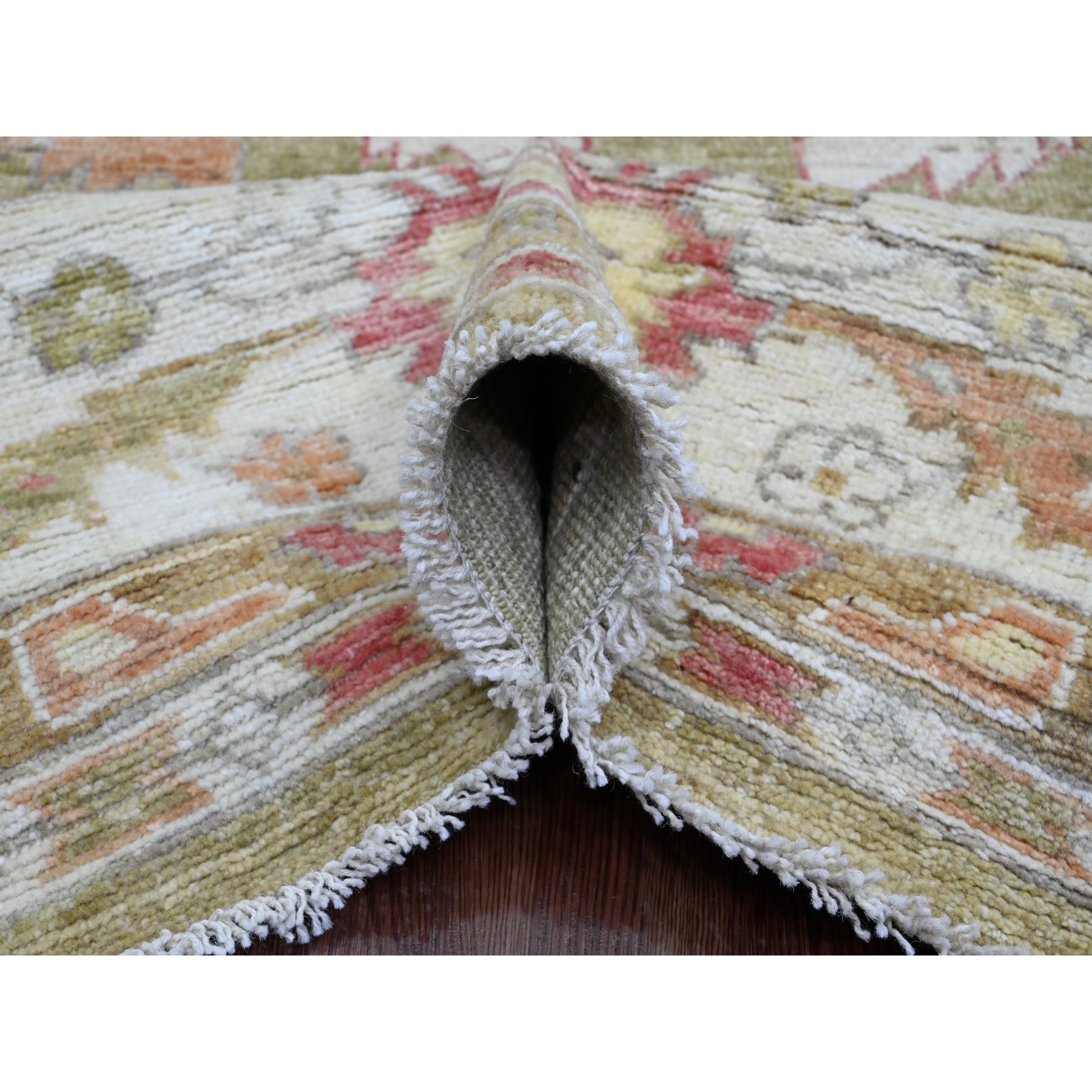 8'1"x9'7" Amber Green, Afghan Angora Oushak with Large Leaf Design, 100% Wool, Veggie Dyes, Hand Knotted, Oriental Rug HR89767 - Image 5