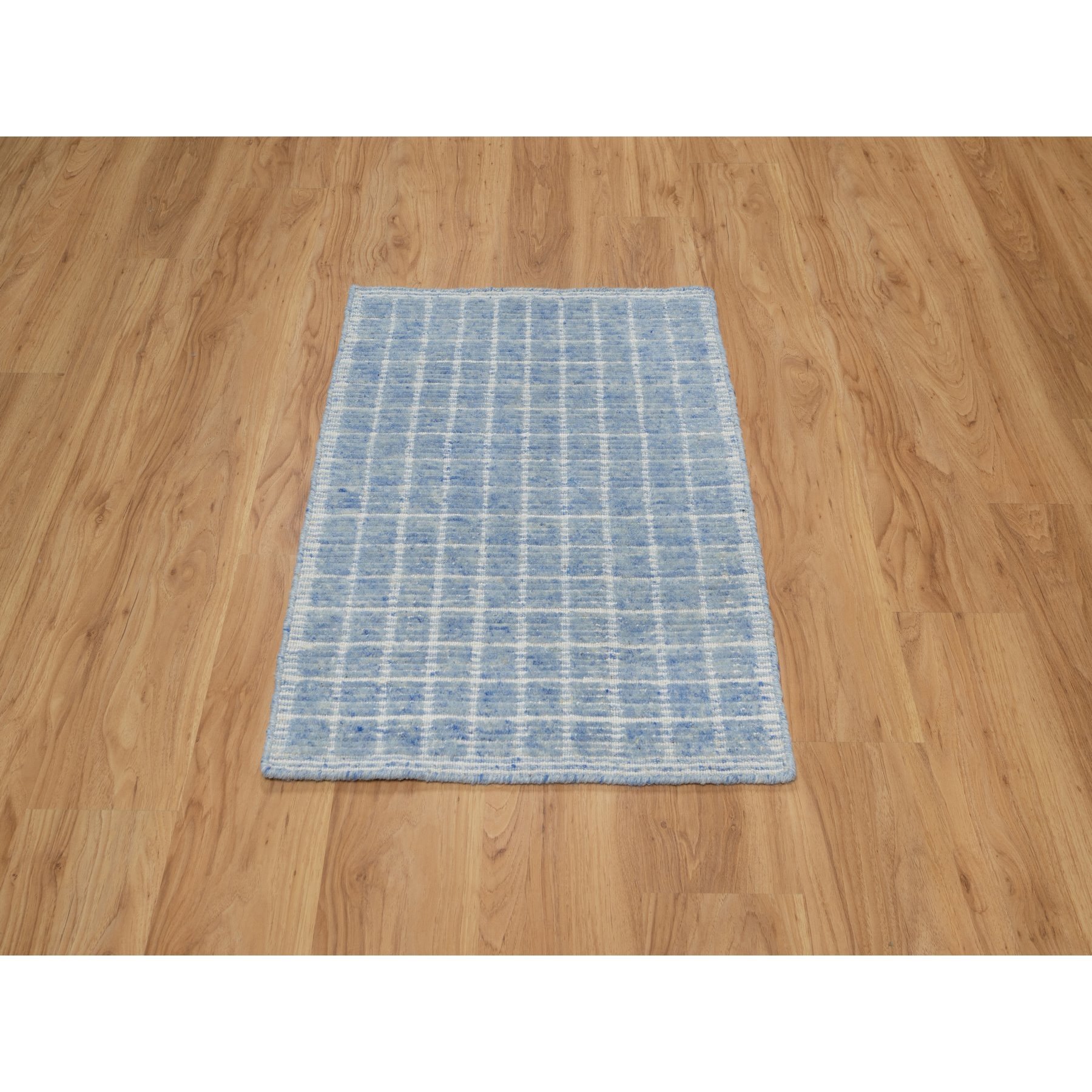 2'4"x3' Imperial Blue, Modern Plain Decor Box Design, Pure Wool, Soft to the Touch, Loomed Knotted, Mat, Oriental Rug HR91072 - Image 2