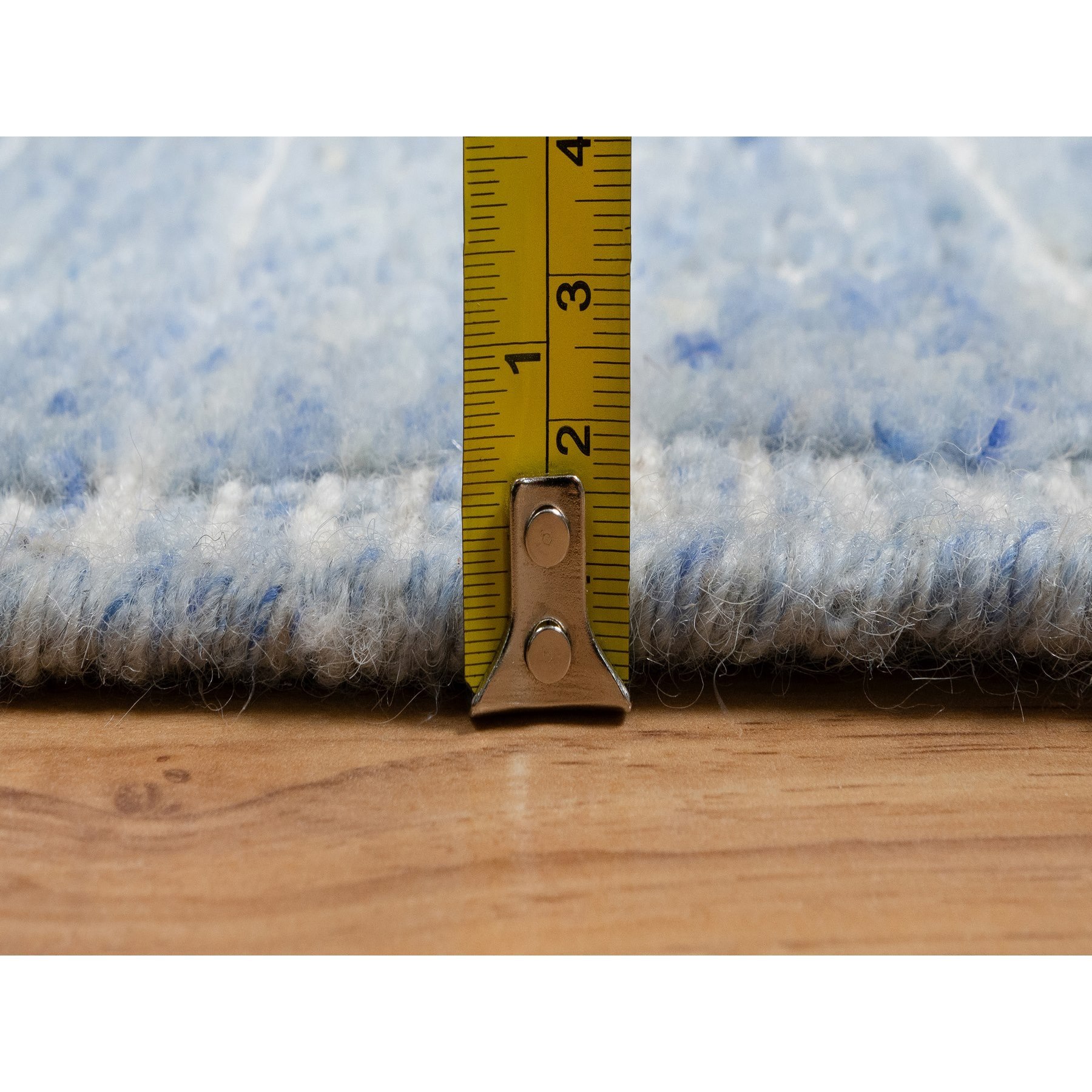 2'4"x3' Imperial Blue, Modern Plain Decor Box Design, Pure Wool, Soft to the Touch, Loomed Knotted, Mat, Oriental Rug HR91072 - Image 7