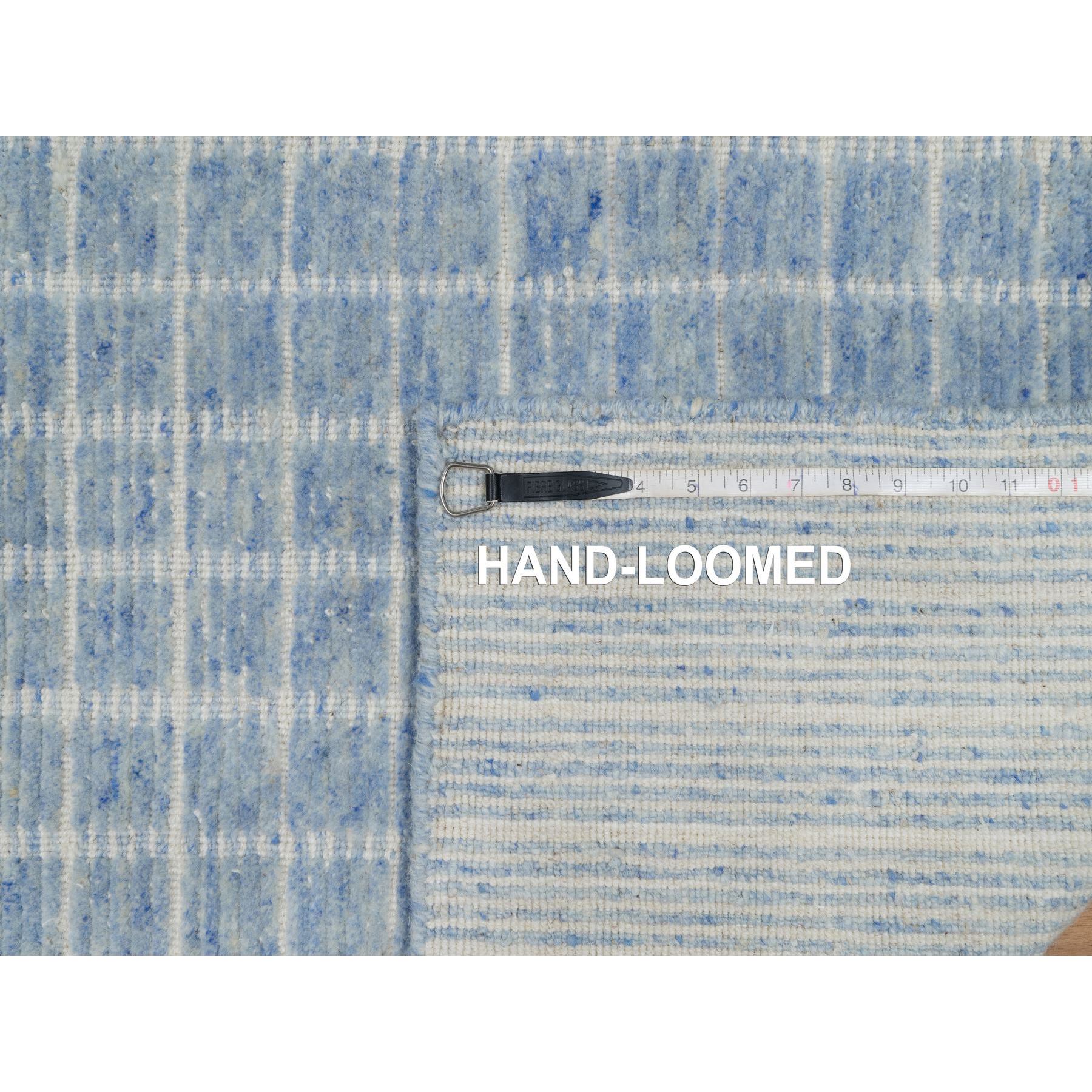 2'4"x3' Imperial Blue, Modern Plain Decor Box Design, Pure Wool, Soft to the Touch, Loomed Knotted, Mat, Oriental Rug HR91072 - Image 8